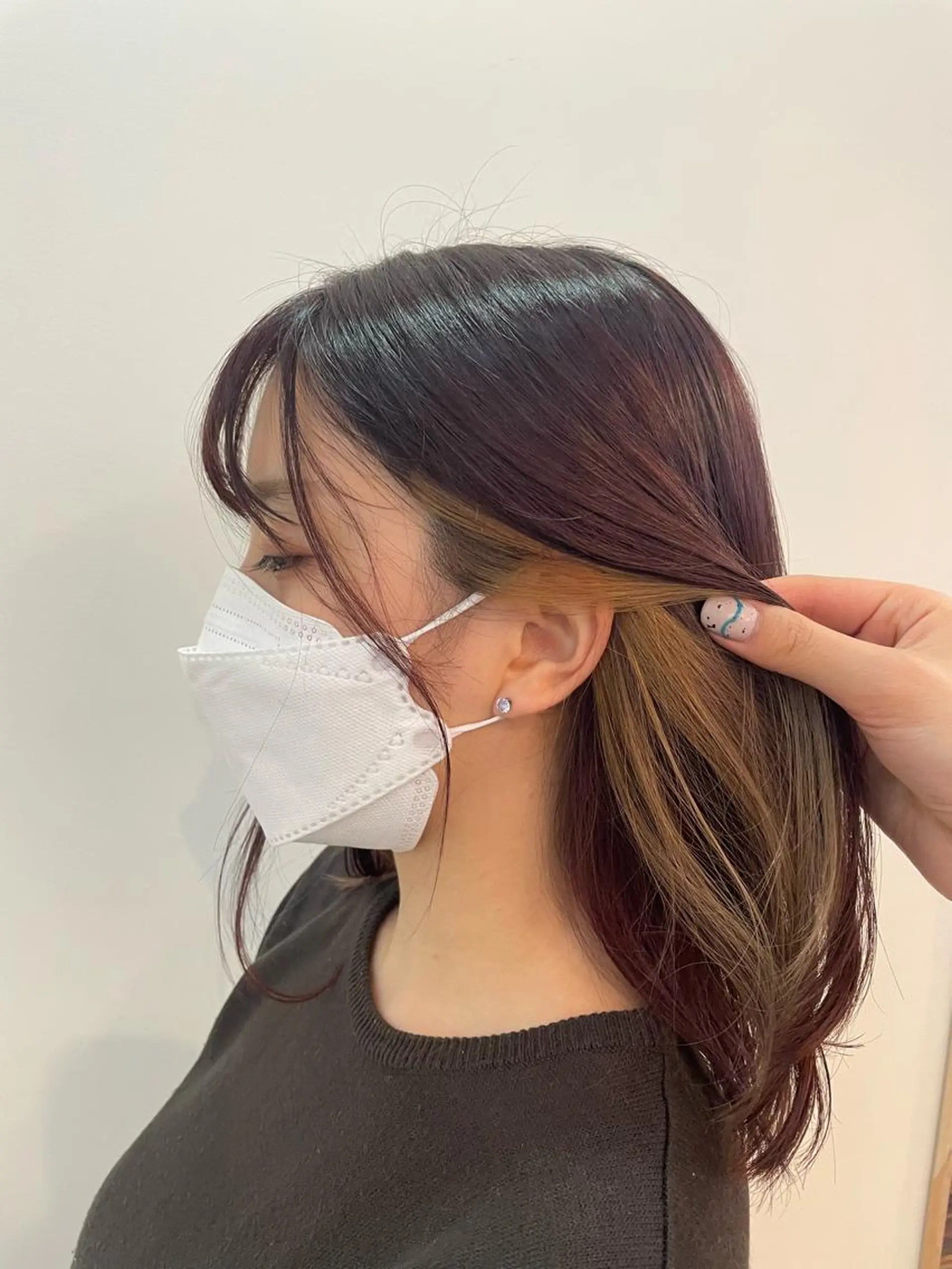 カラー ベージュカラー ブリーチ イヤリングカラー ピンクカラー 韓国風/亀之園 涼のヘアスタイル