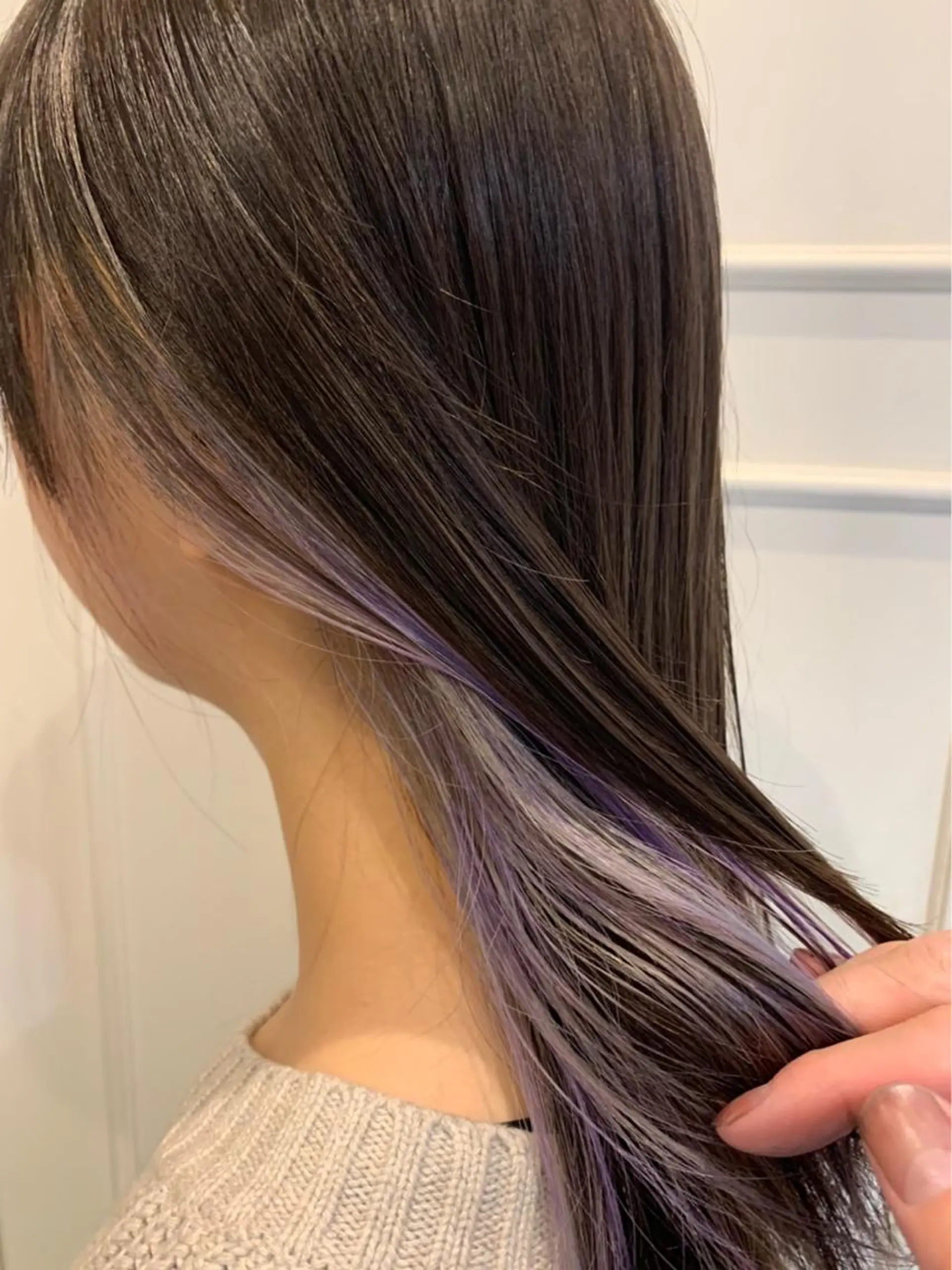 セミロング カラー パープルカラー Blanco Color&Careのヘアスタイル