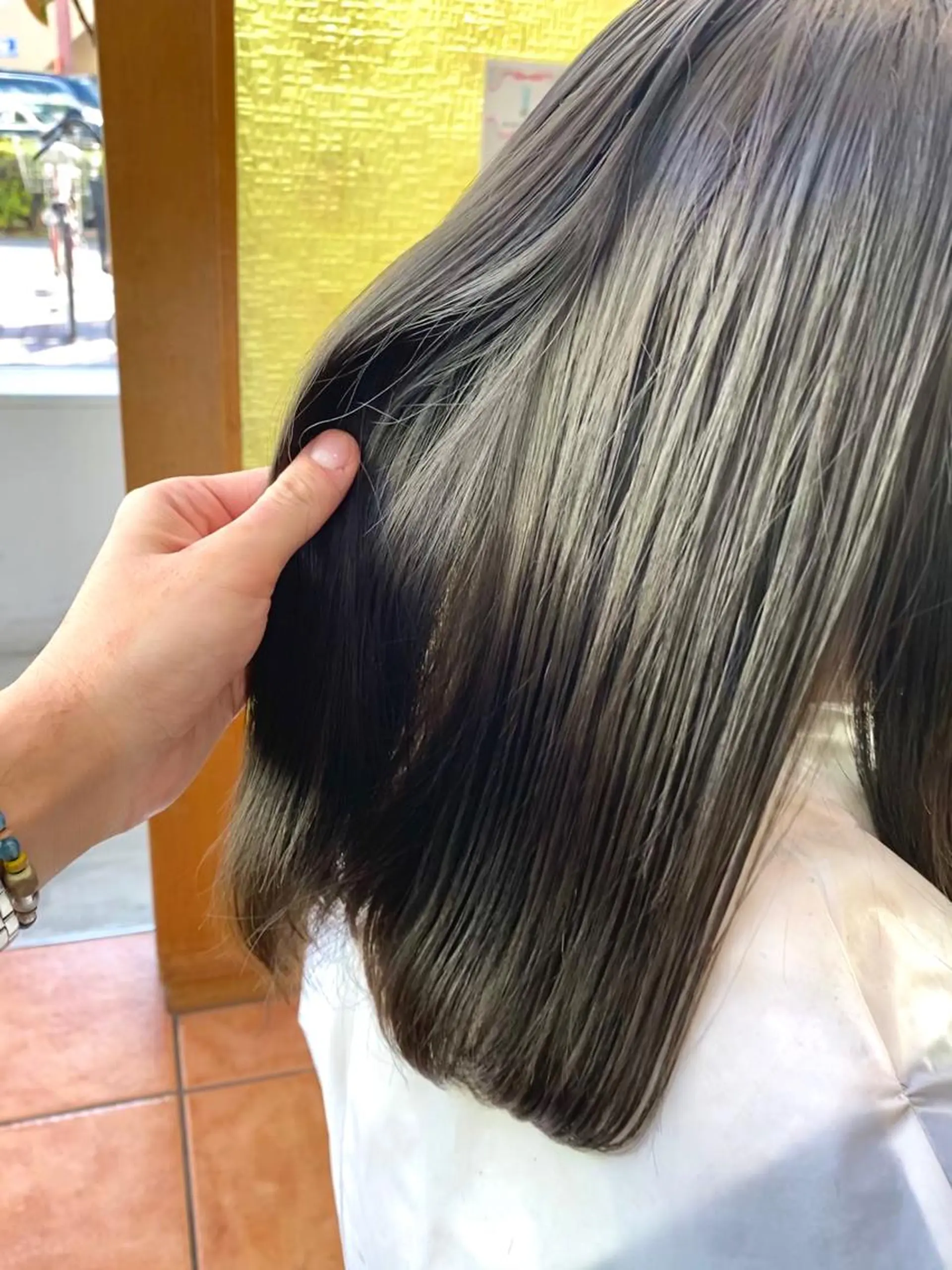 セミロング カラー ✨髪質改善専門店✨ QOLU✨のヘアスタイル