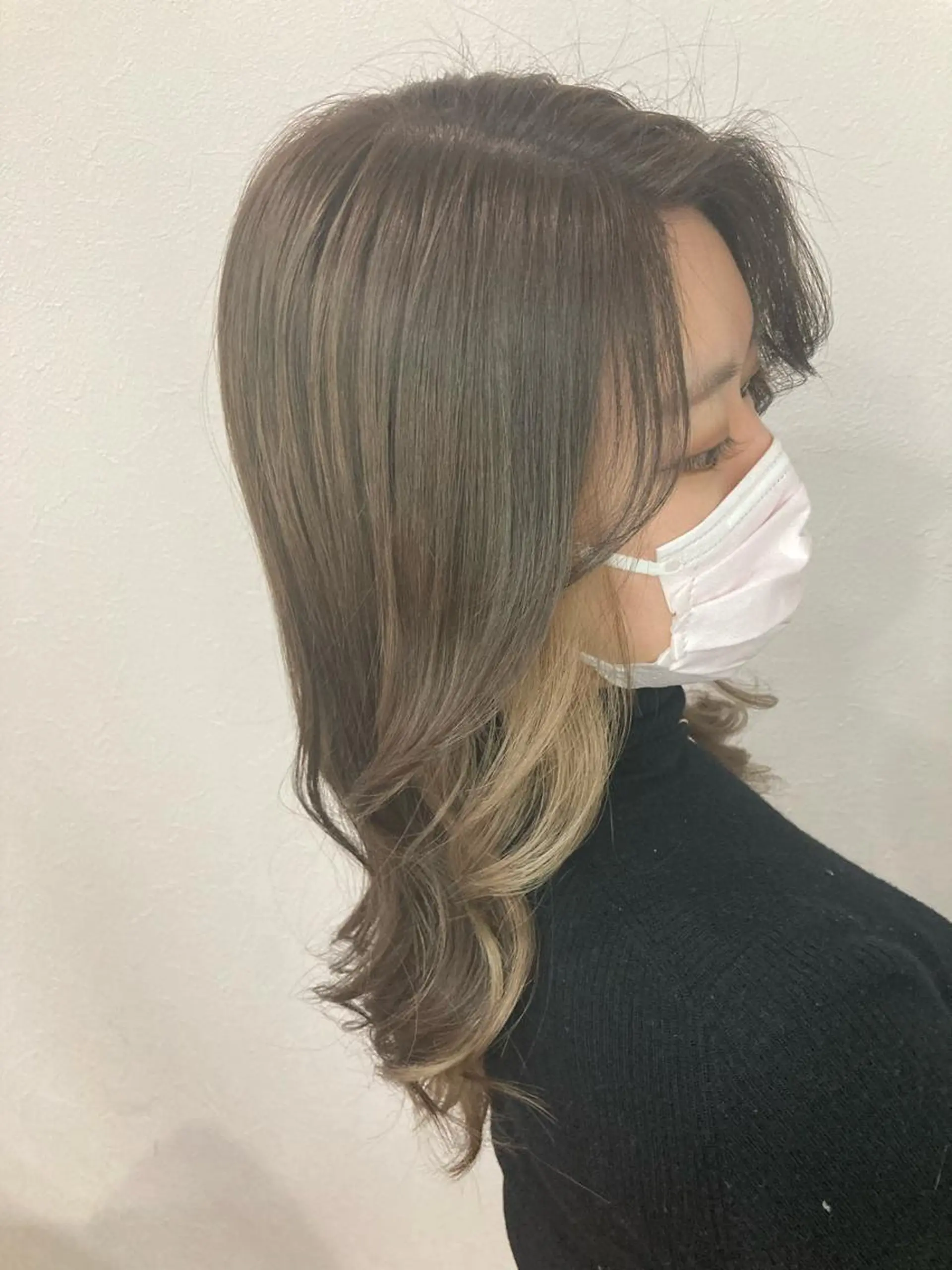 セミロング カラー ベージュカラー Well‘s黒木🌿 レイヤー💎寒色のヘアスタイル