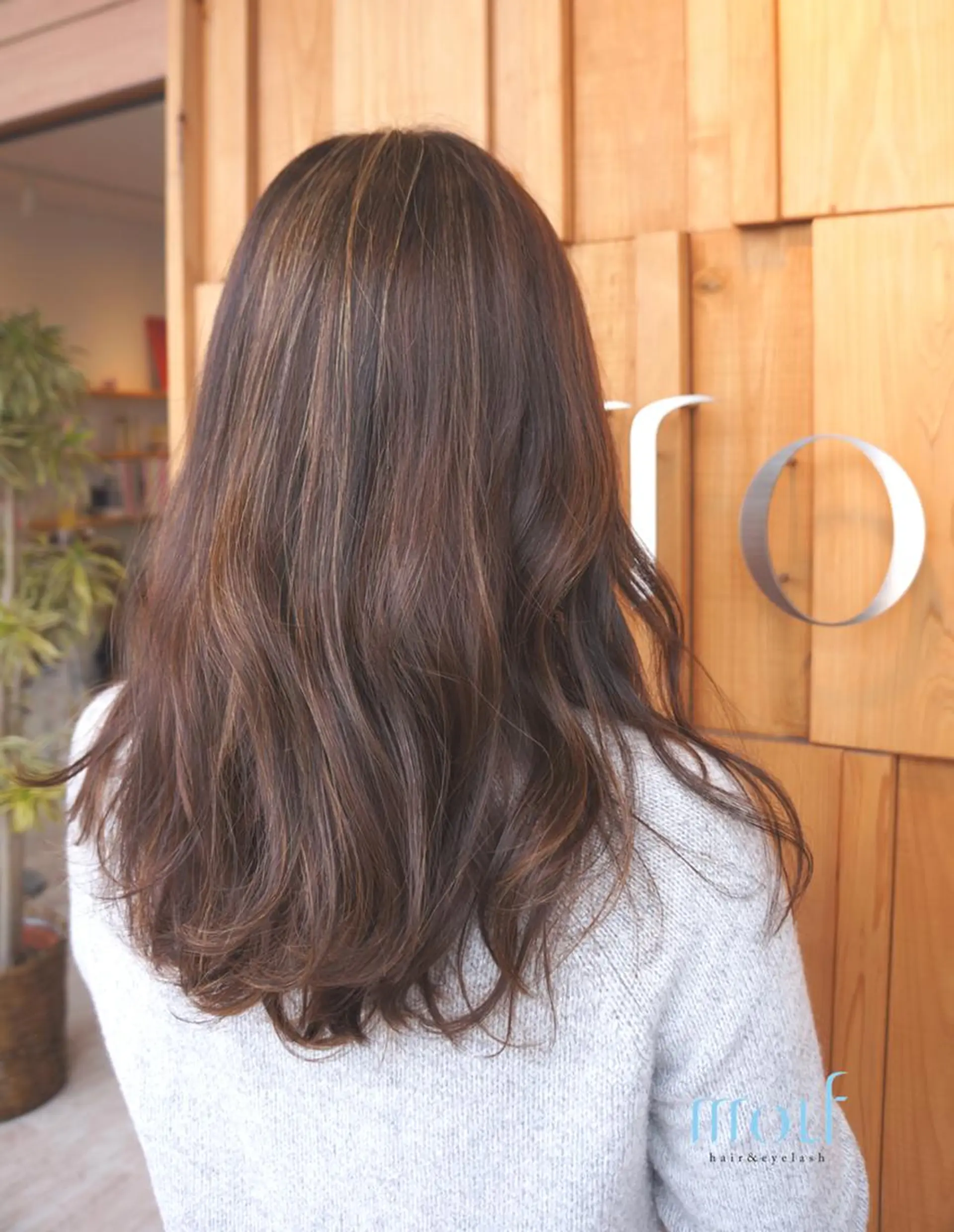 ロング カラー パーマ ヘアアレンジ ネイル マツエク・マツパ アッシュ アッシュグレー アッシュグレージュ ベージュカラー グラデーションカラー 天羽 達也のヘアスタイル