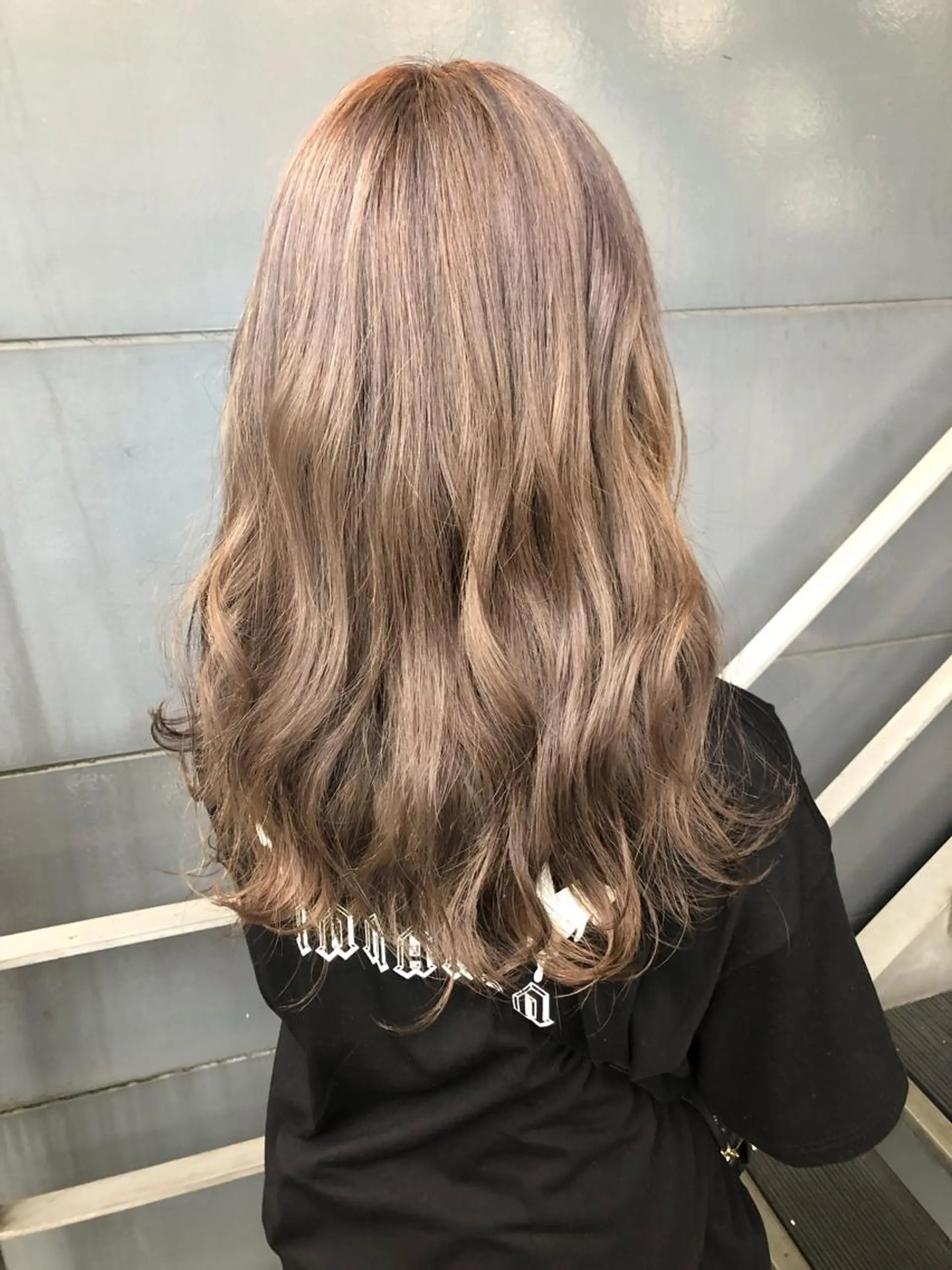 ロング カラー 女性リピ90%🍨 🩷佐藤みずきのヘアスタイル