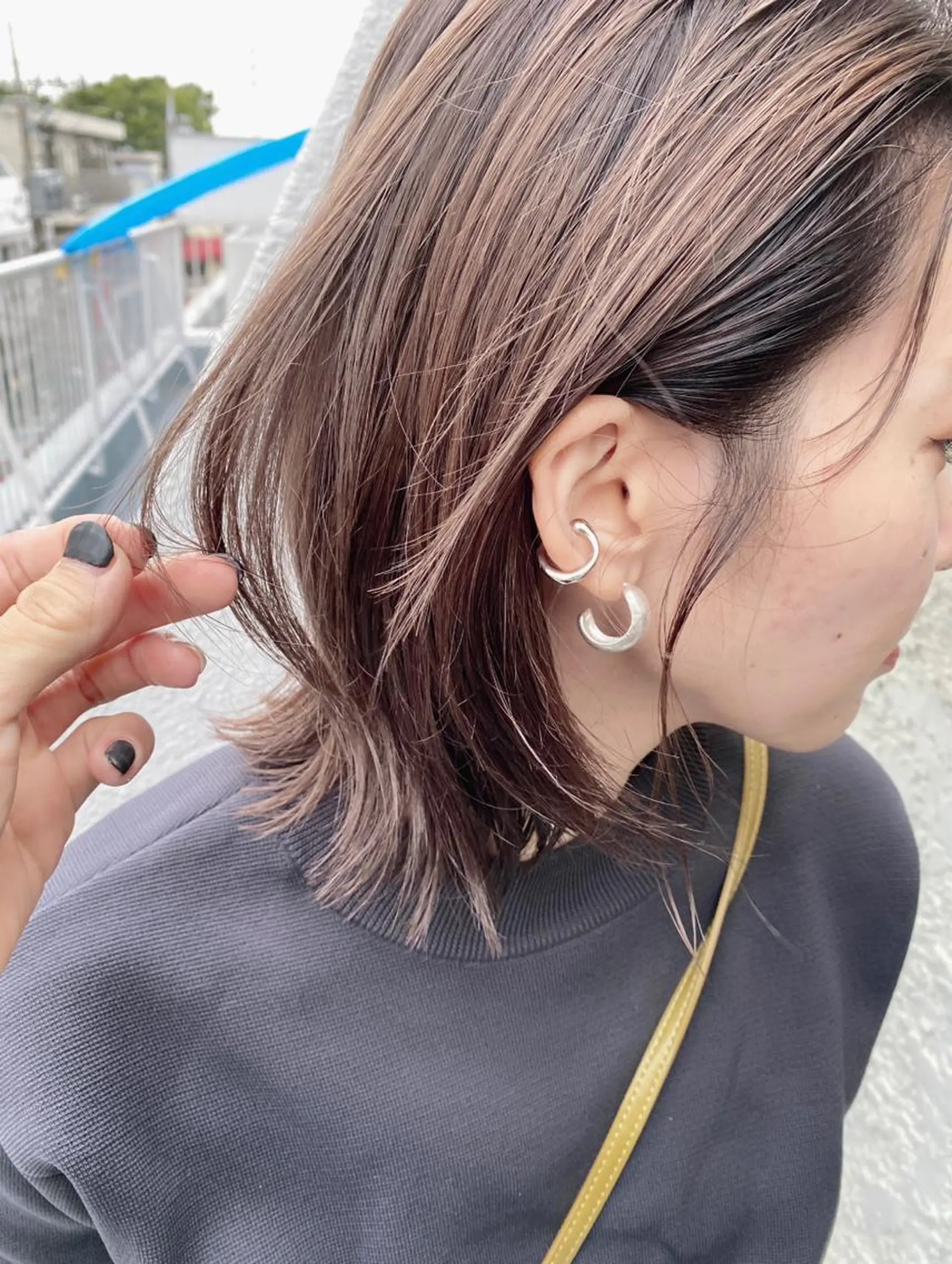 ミディアム カラー ベージュカラー &グループ代表取締役 KOHEIのヘアスタイル