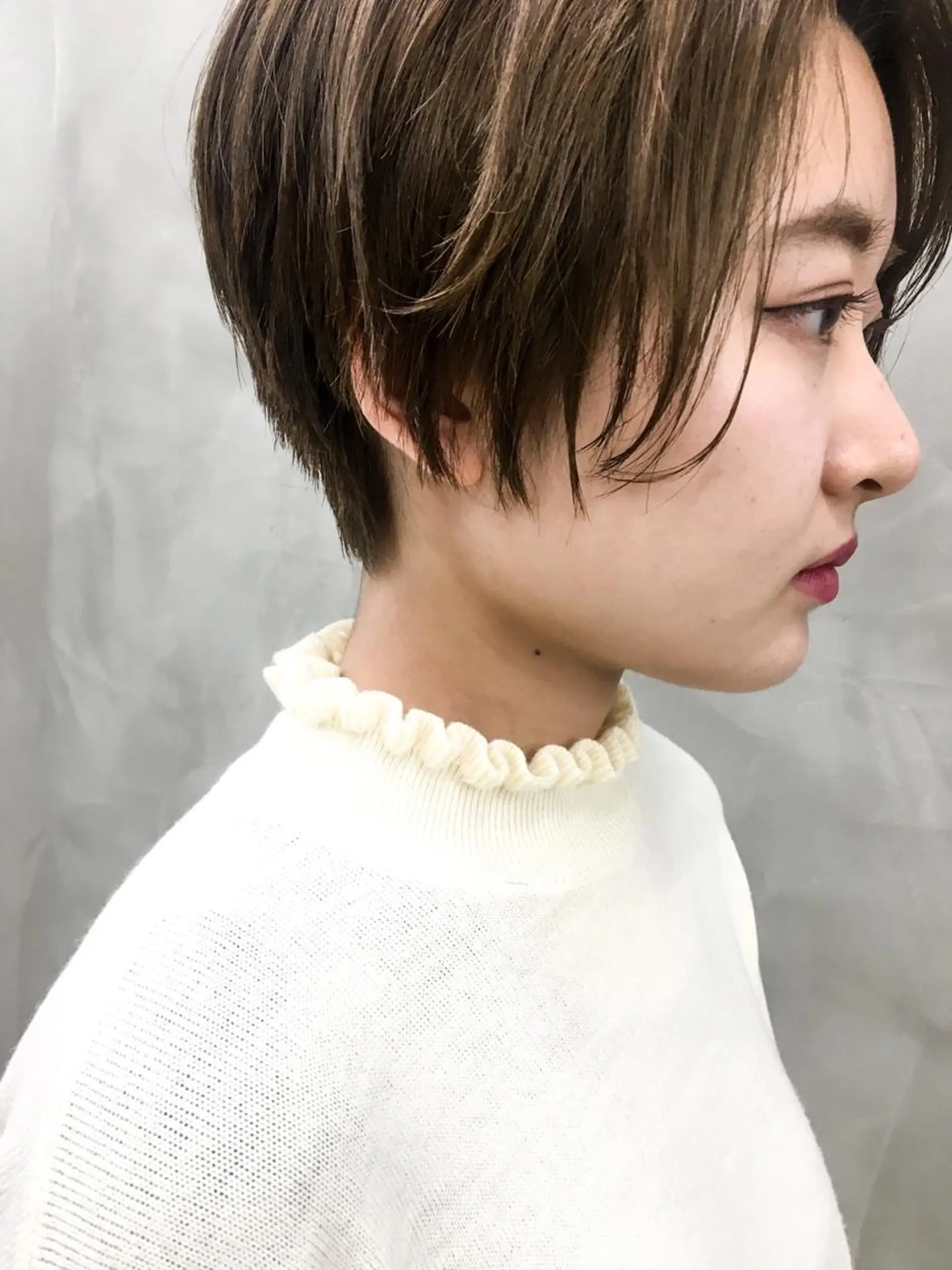 カラー ブリーチ ブルーカラー ブルージュ ブリーチなしカラー ヘッドスパ (女性限定)🍋モエのヘアスタイル