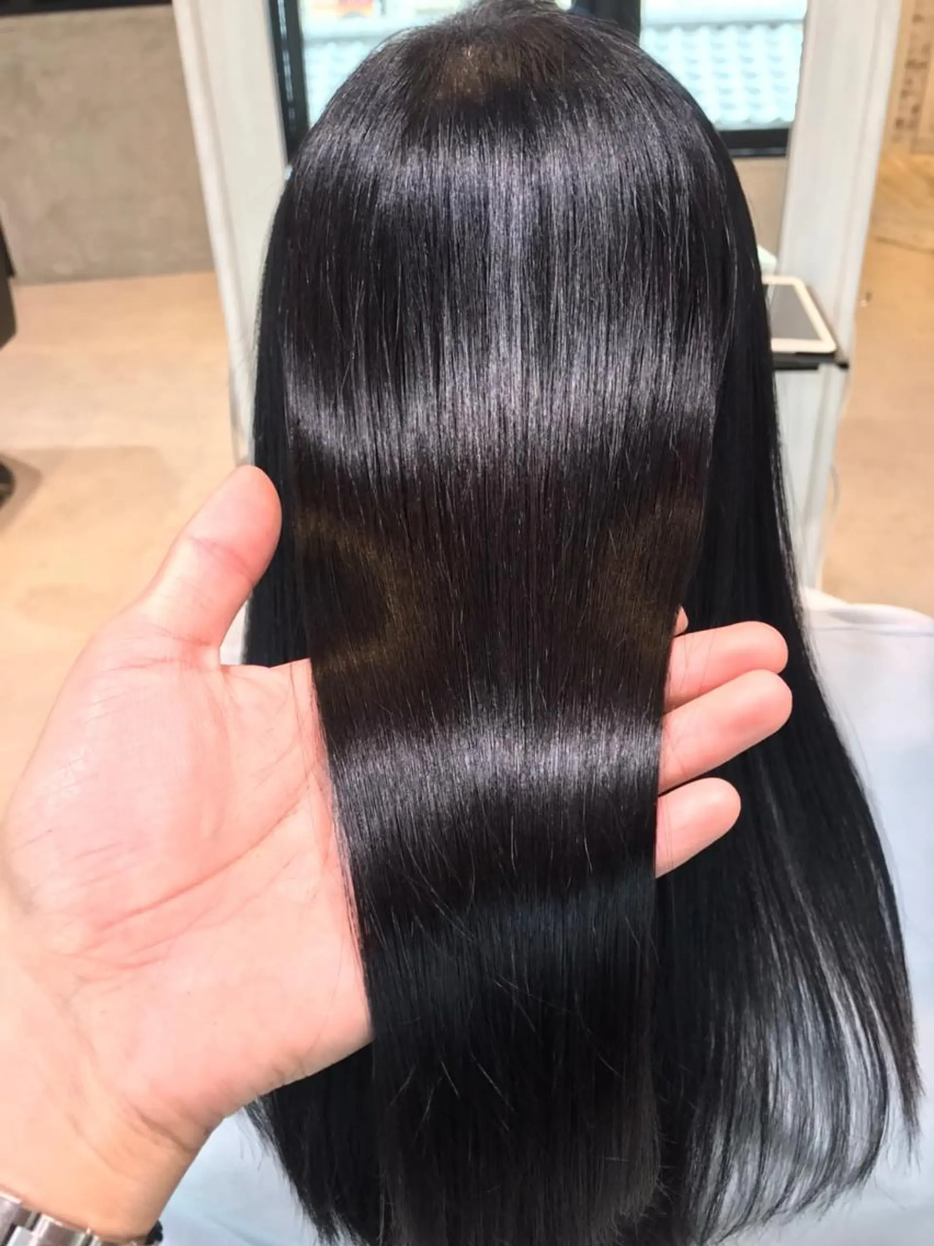 ロング CUT IN SHY 心斎橋店のヘアスタイル