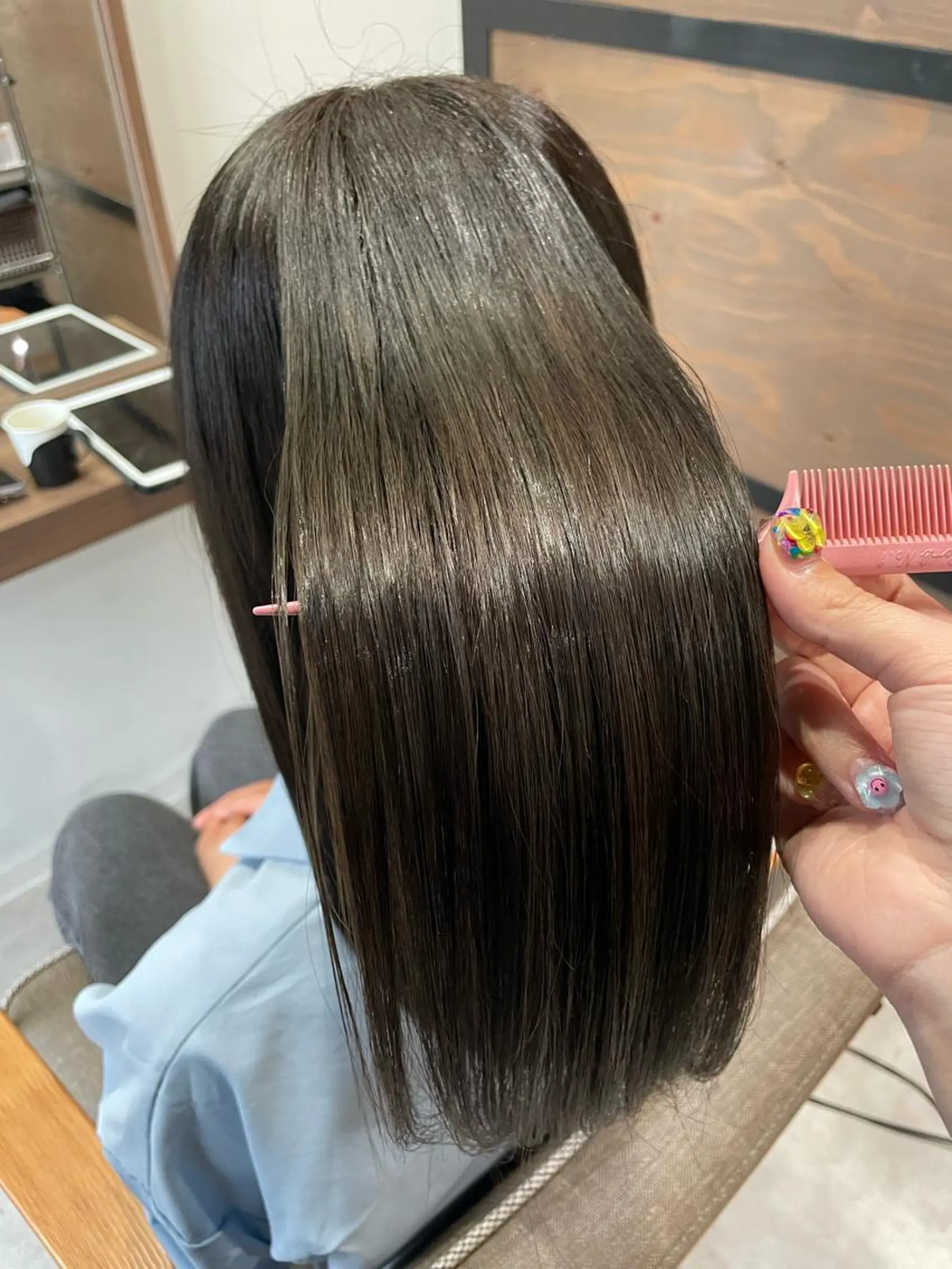 セミロング カラー トリートメント 酸熱トリートメント レイヤーカット/髪質 改善/矯正🤍吉田のヘアスタイル