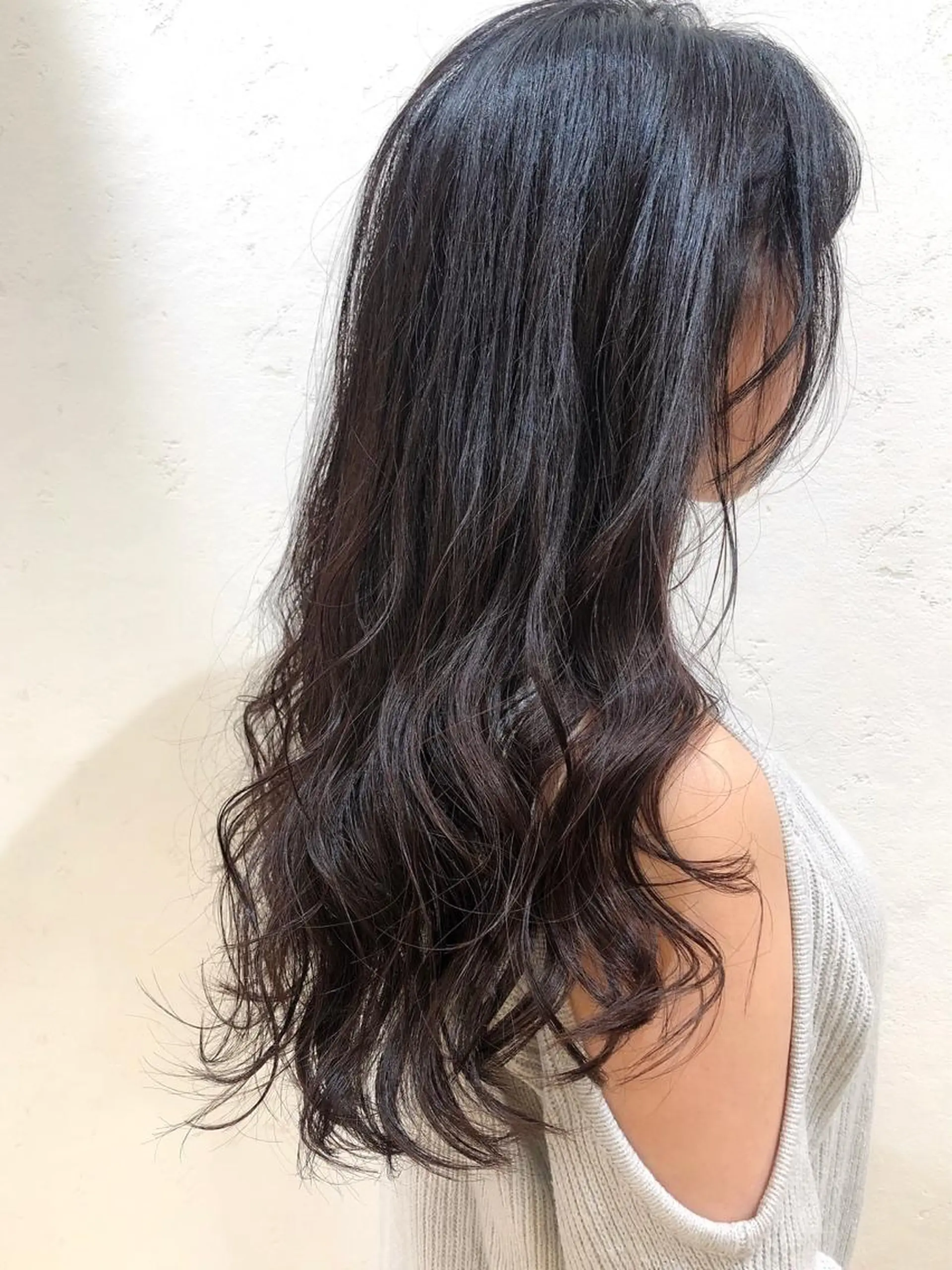 ロング カラー パーマ ヘアアレンジ ロング ヘアカラー トリートメント ヘアセット Londideal 高橋ヒロシのヘアスタイル