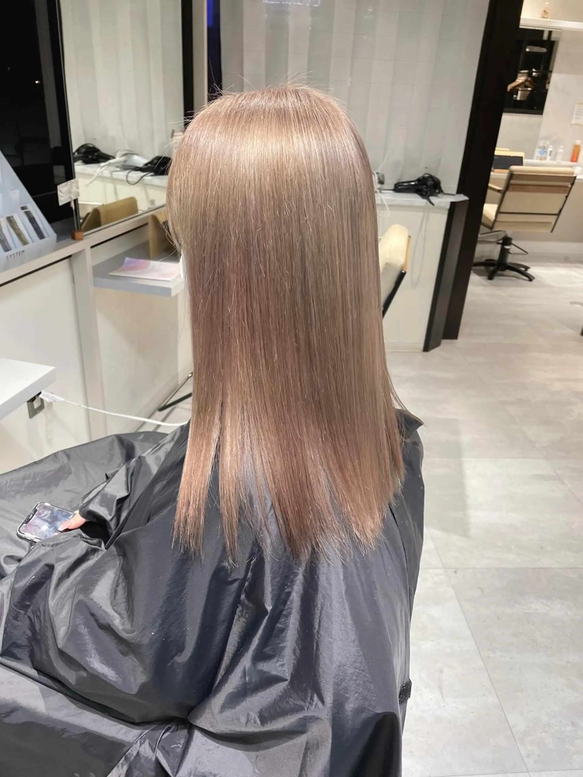 ミディアム ヘアカラー 天王寺ハイトーン rinkaのヘアスタイル