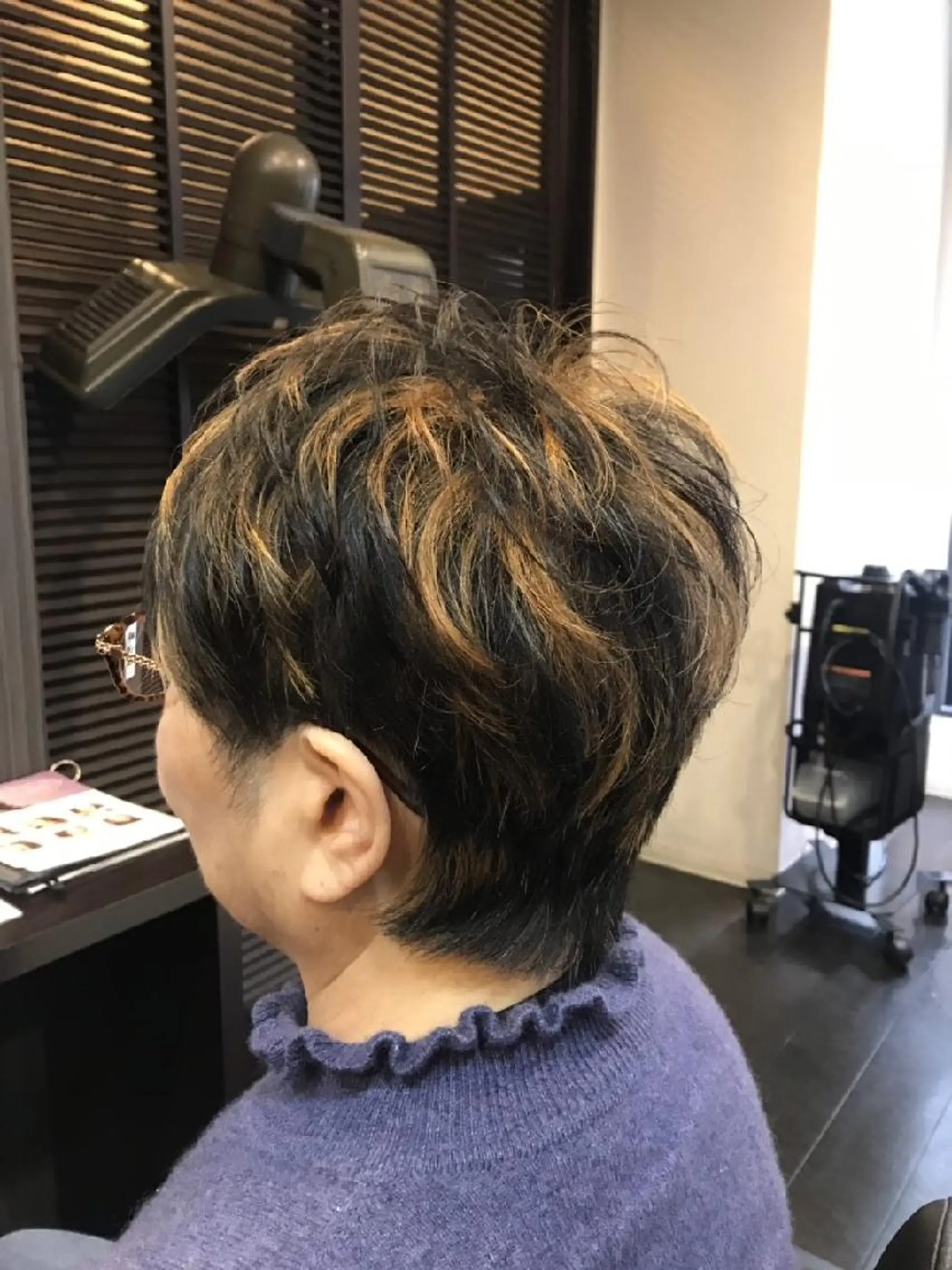 ショート カラー ハイライトカラー ハイライト カット ヘアカラー 前之園 ひかるのヘアスタイル