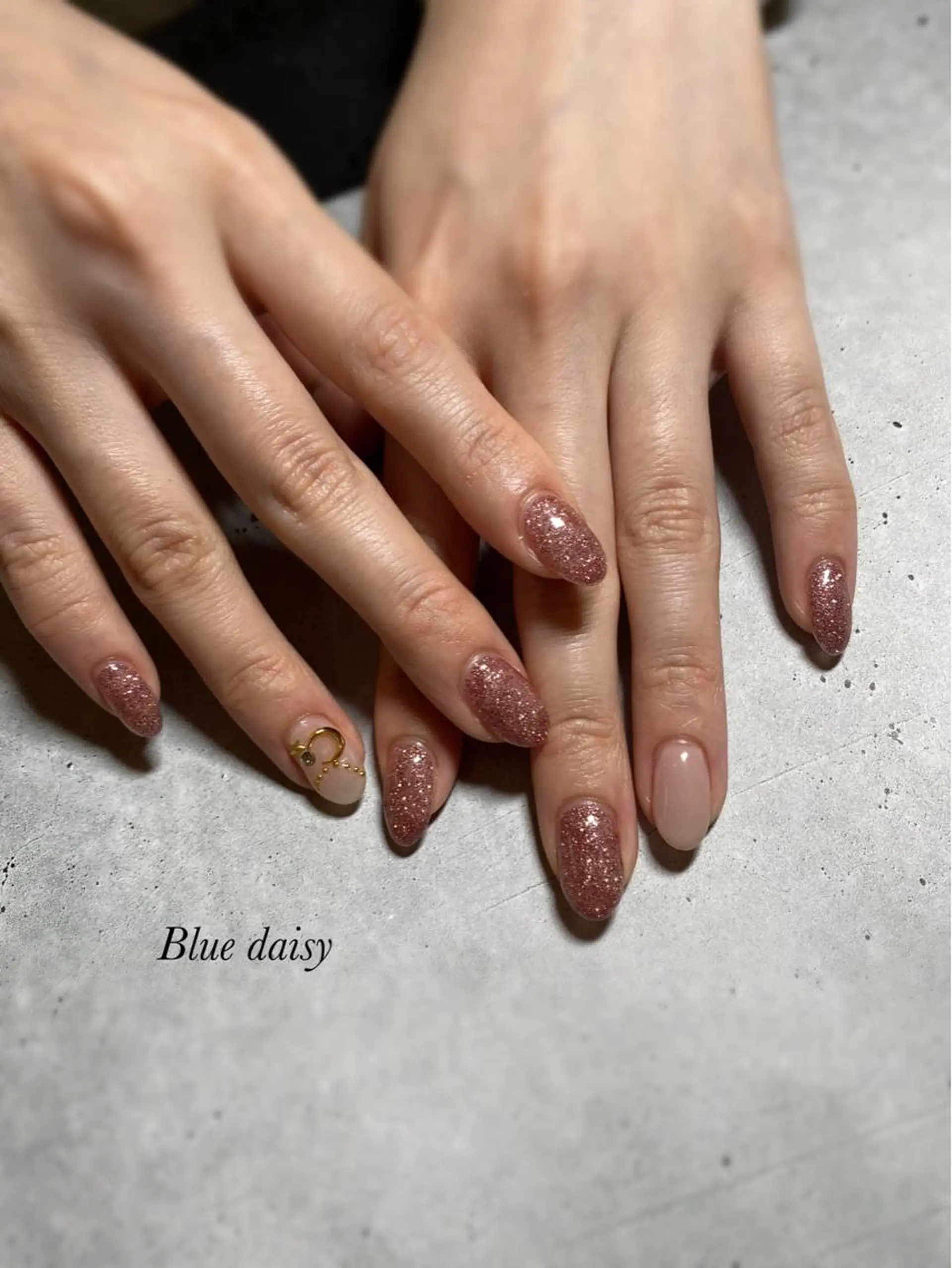 ネイル Blue daisy 栄本店のネイルデザイン