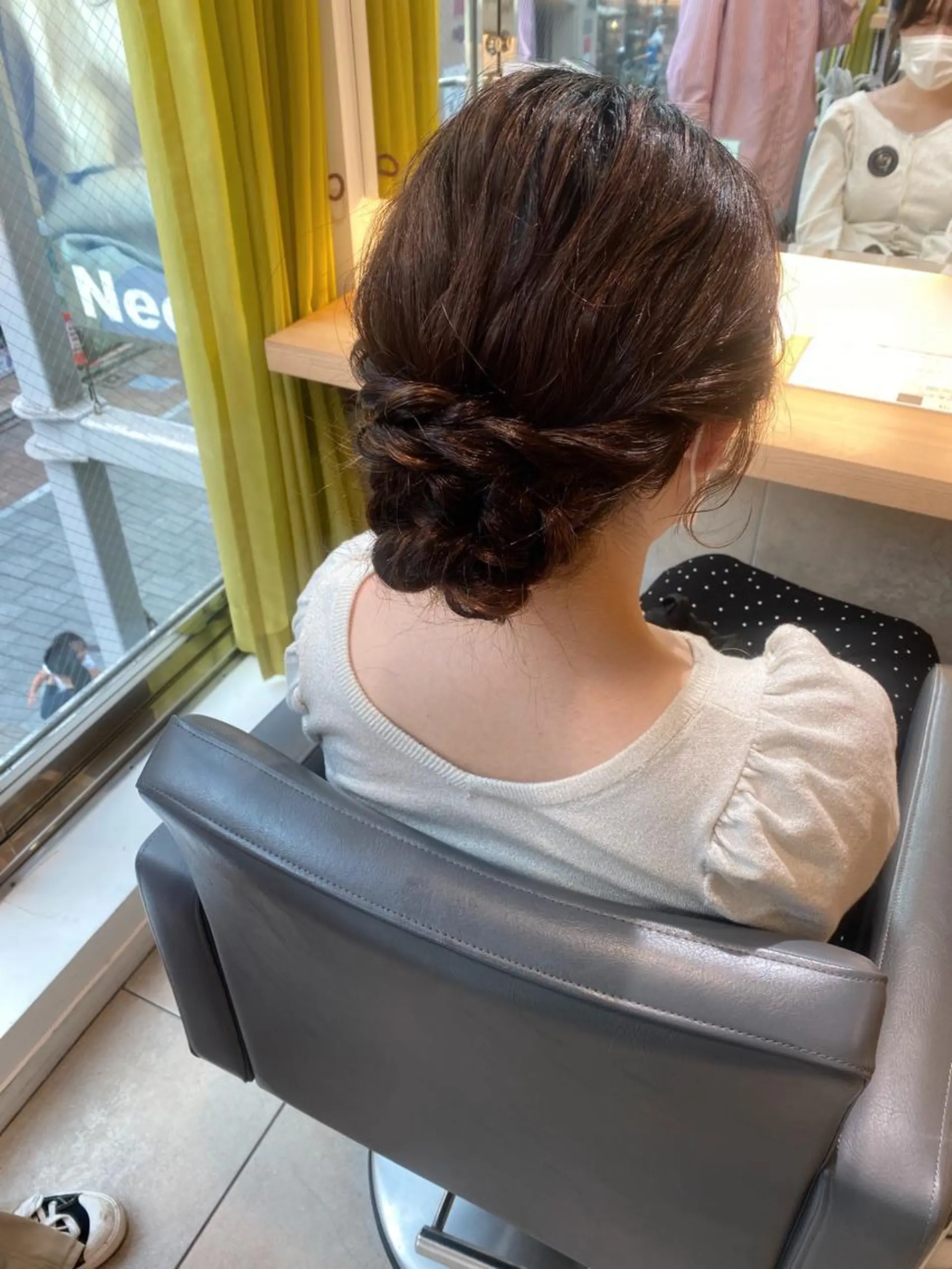 ロング 谷川あかり /ナチュラルパーマのヘアスタイル