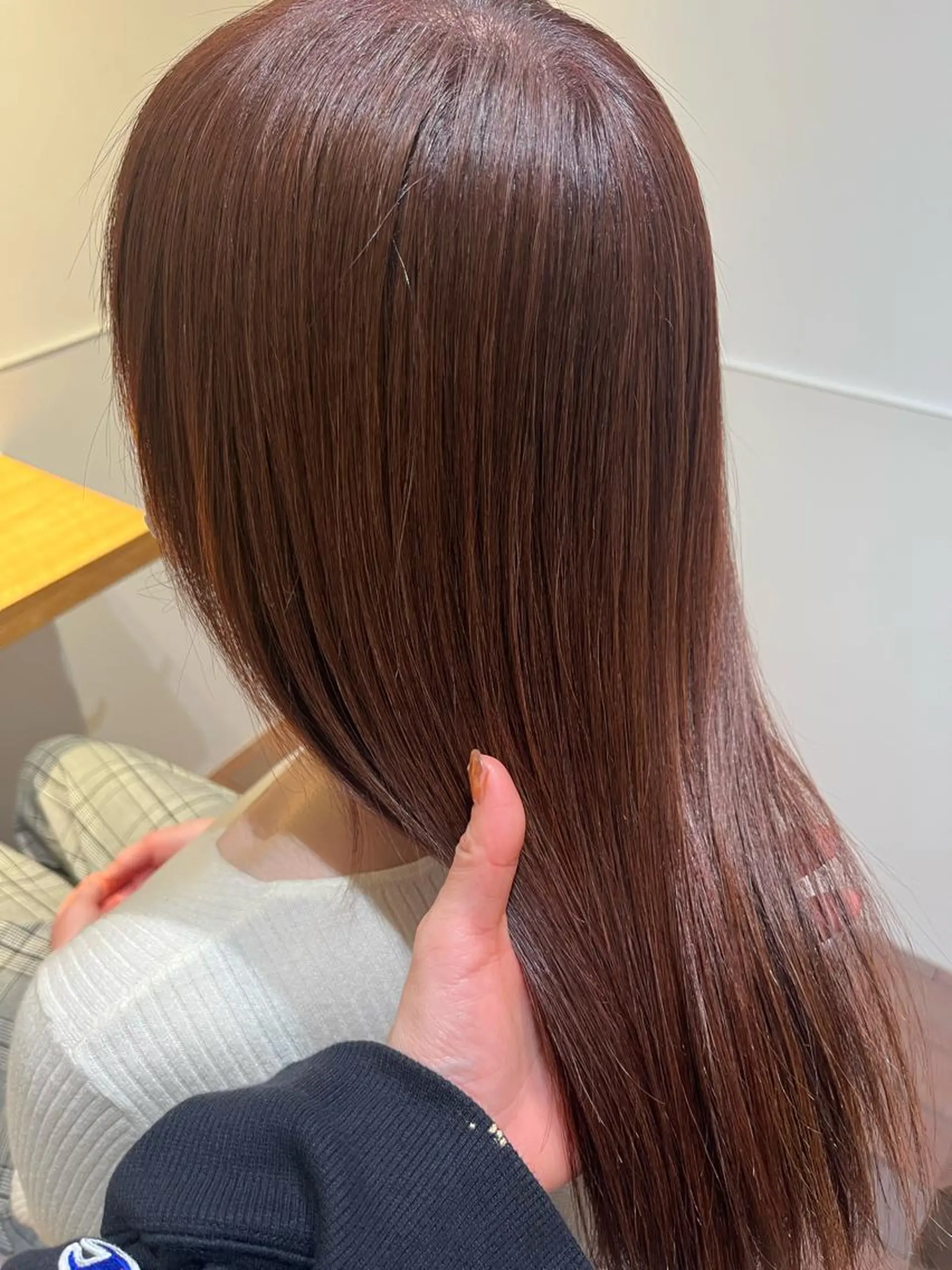 ミディアム カラー ブリーチ ブラウンカラー ブリーチなしカラー ピンクカラー ピンクブラウン カット ヘアカラー トリートメント マンツーマン 縮毛矯正/マユコのヘアスタイル