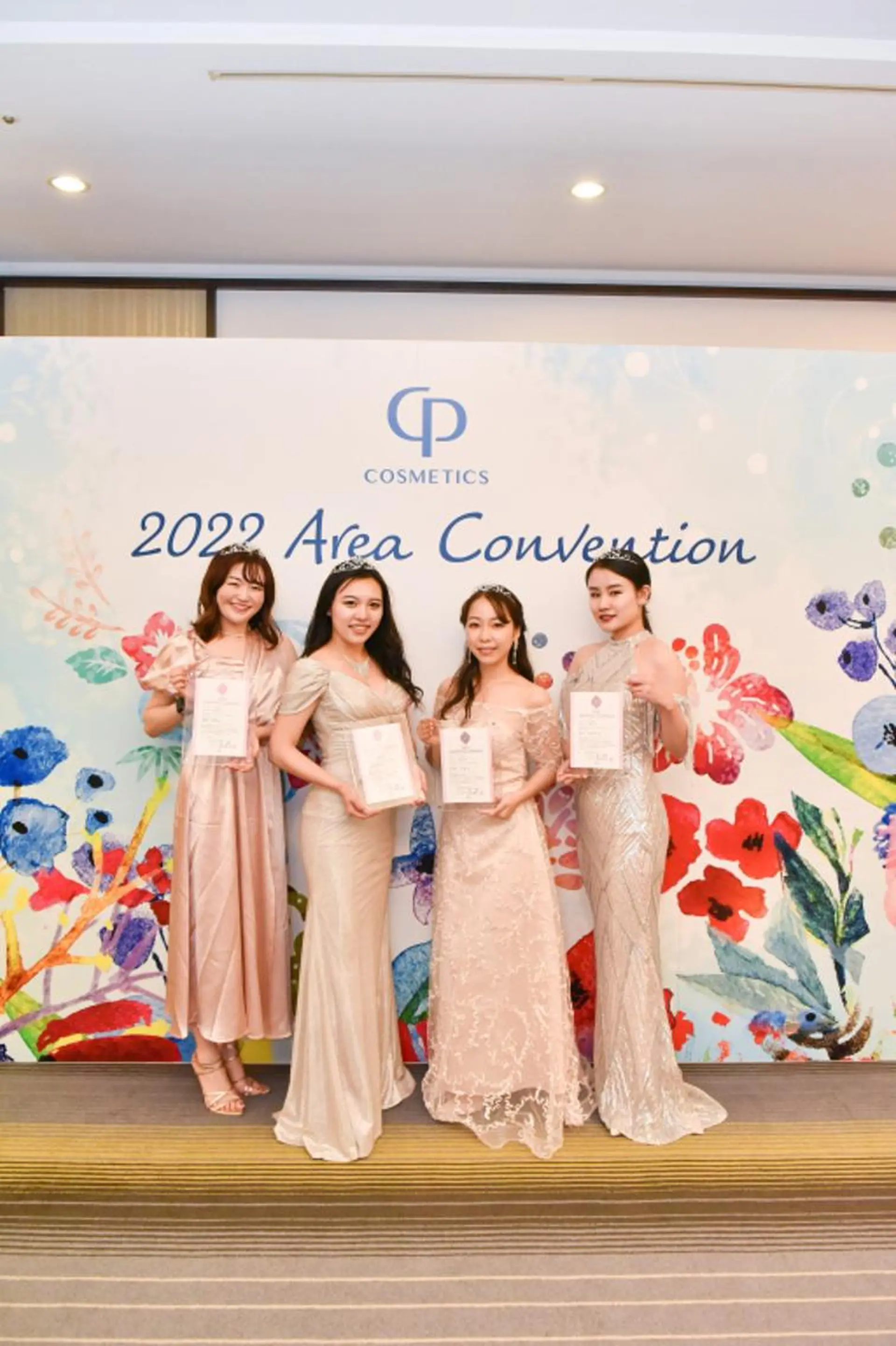 マツエク・マツパ アイブロウ 肌質改善美容サロン ému 用賀のエステ・リラクイメージ