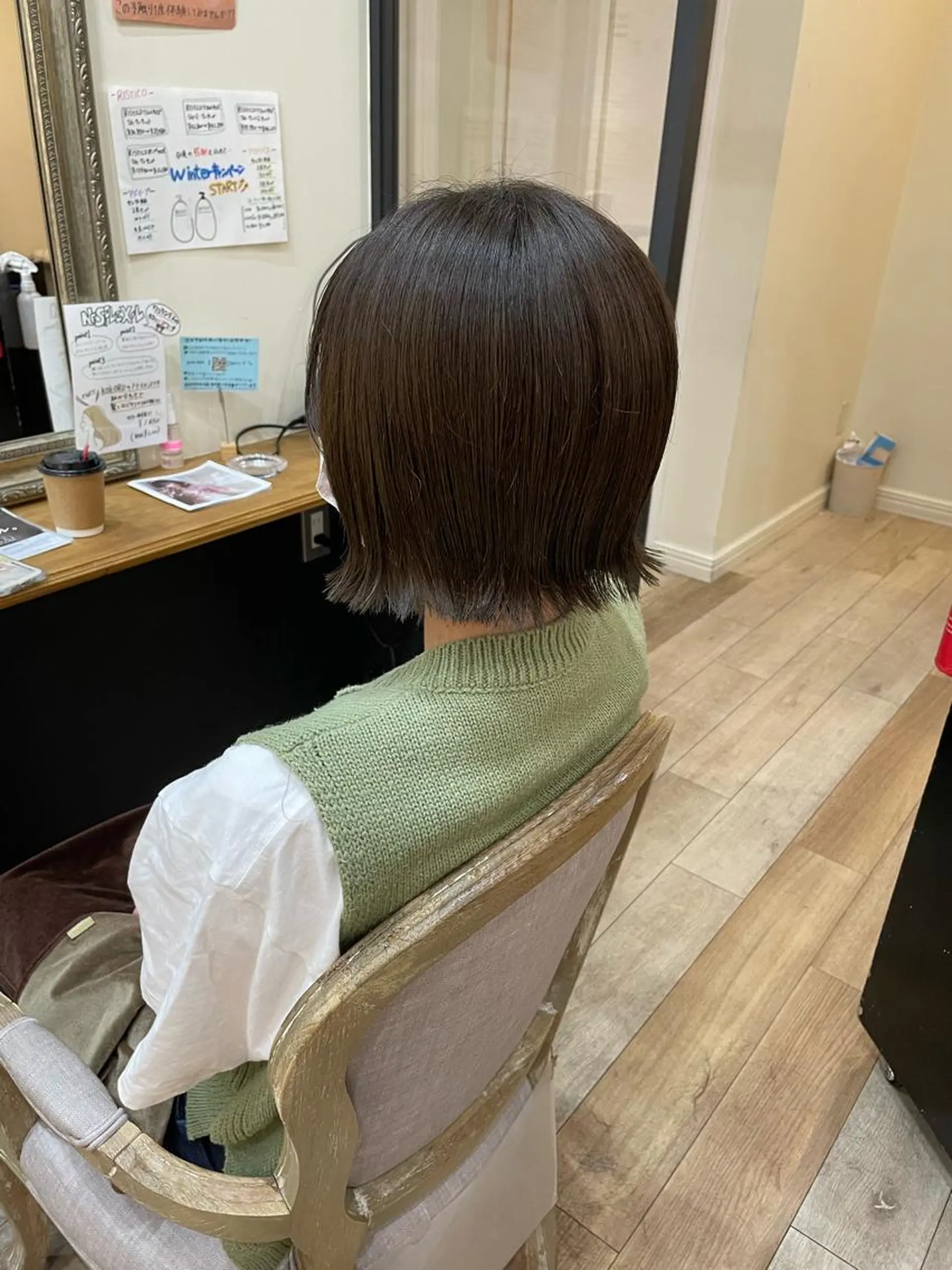 ショート 切りっぱなしボブ ボブ 亀川蓮 Agu hairのヘアスタイル