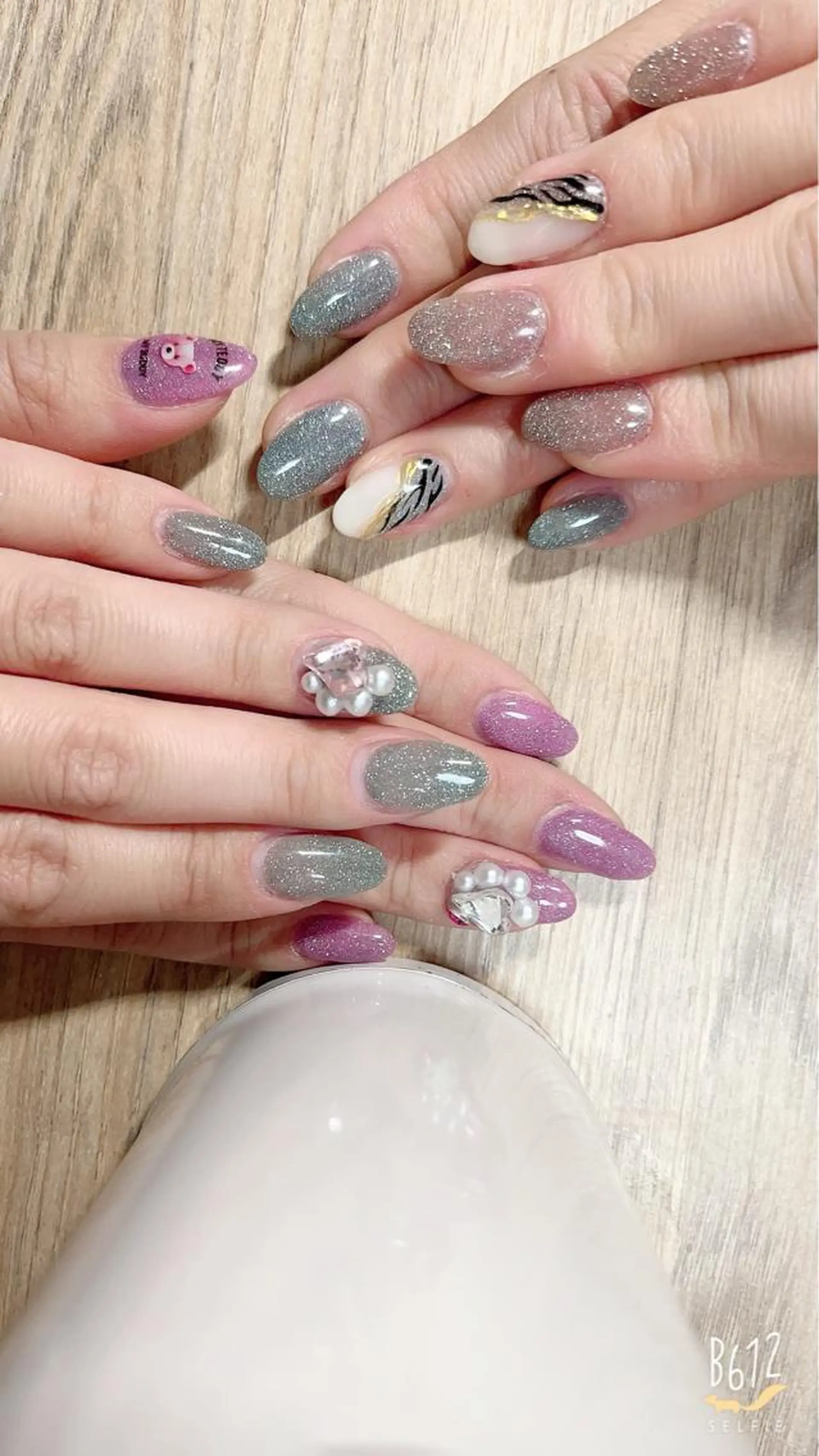 ネイル Anju NAILSALON所属・Anju HARUNAのネイルデザイン