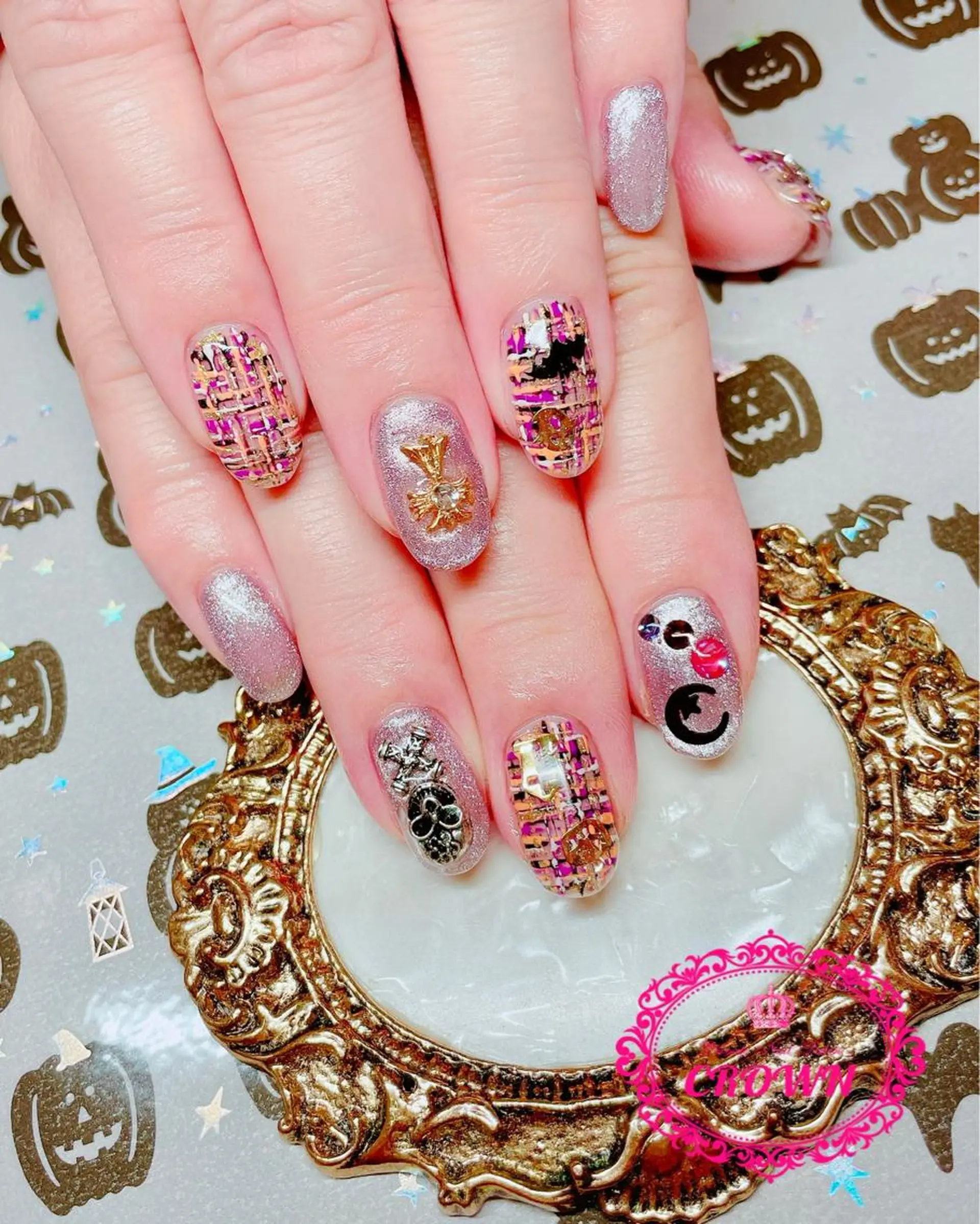 ネイル CROWN プライベートサロンのネイルデザイン