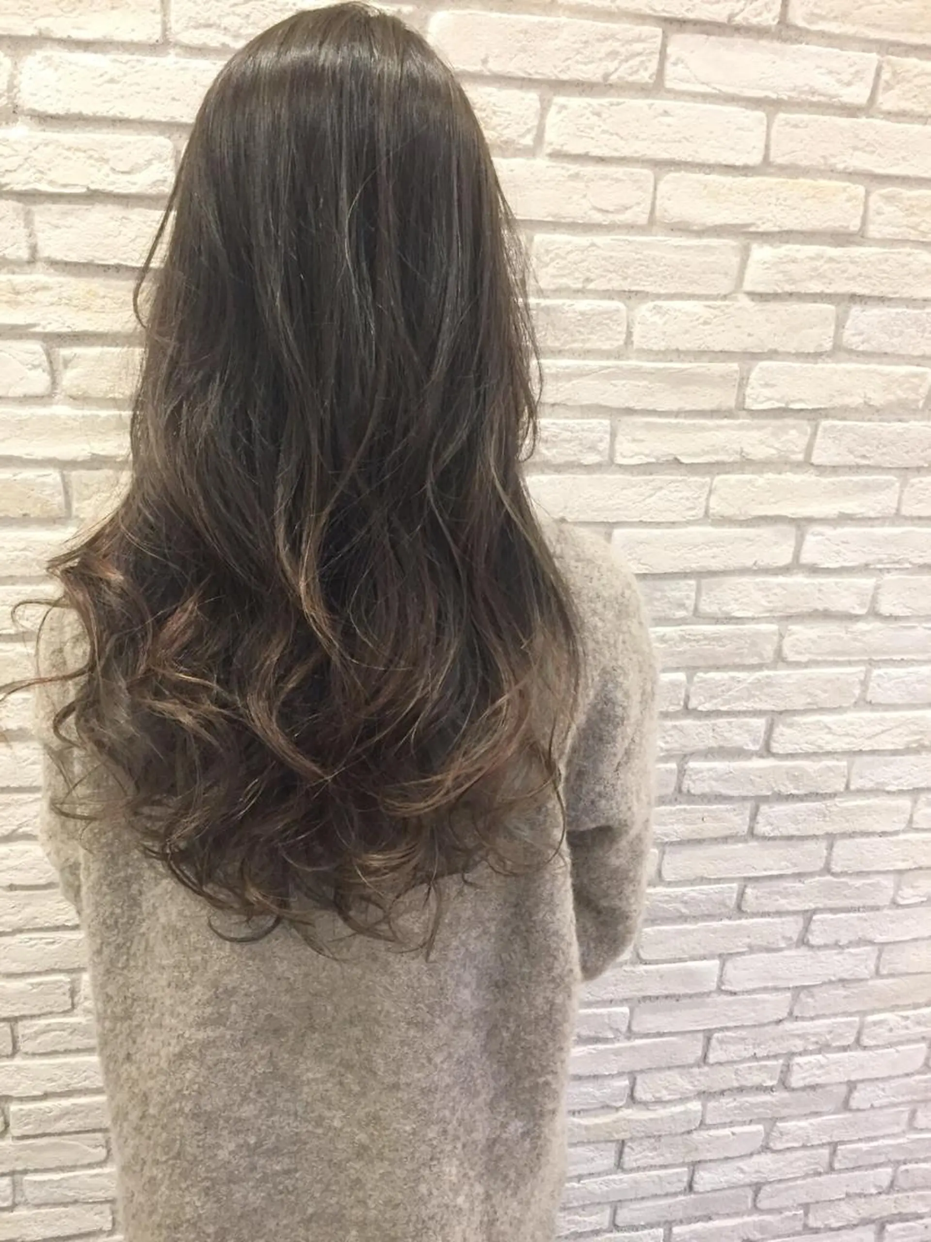 ロング カラー シールエクステ⭐️ オオミタクヤのヘアスタイル