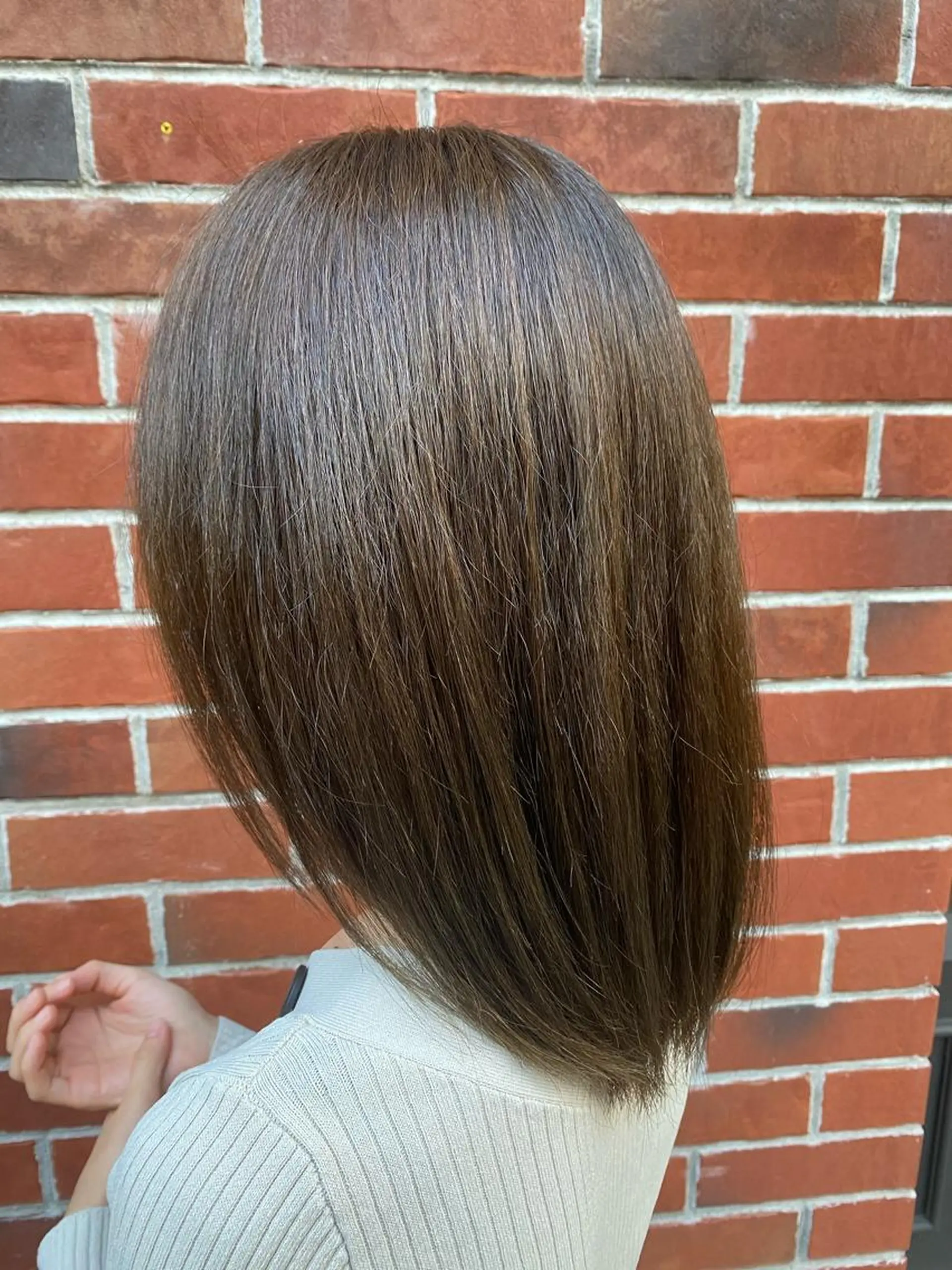 カラー & kuのヘアスタイル