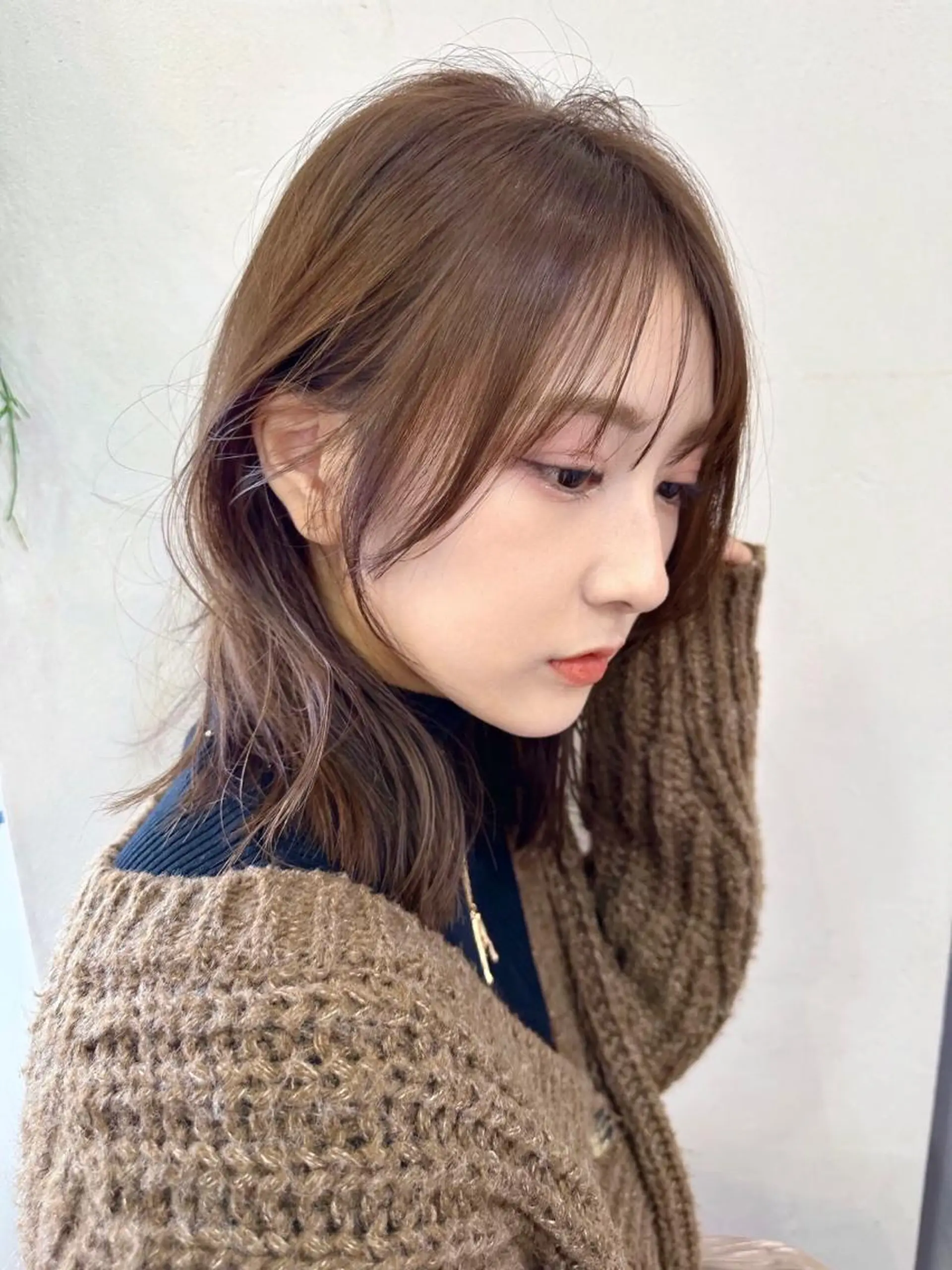 ミディアム カラー カット ヘアカラー トリートメント トレンドヘア🌿 chinariのヘアスタイル