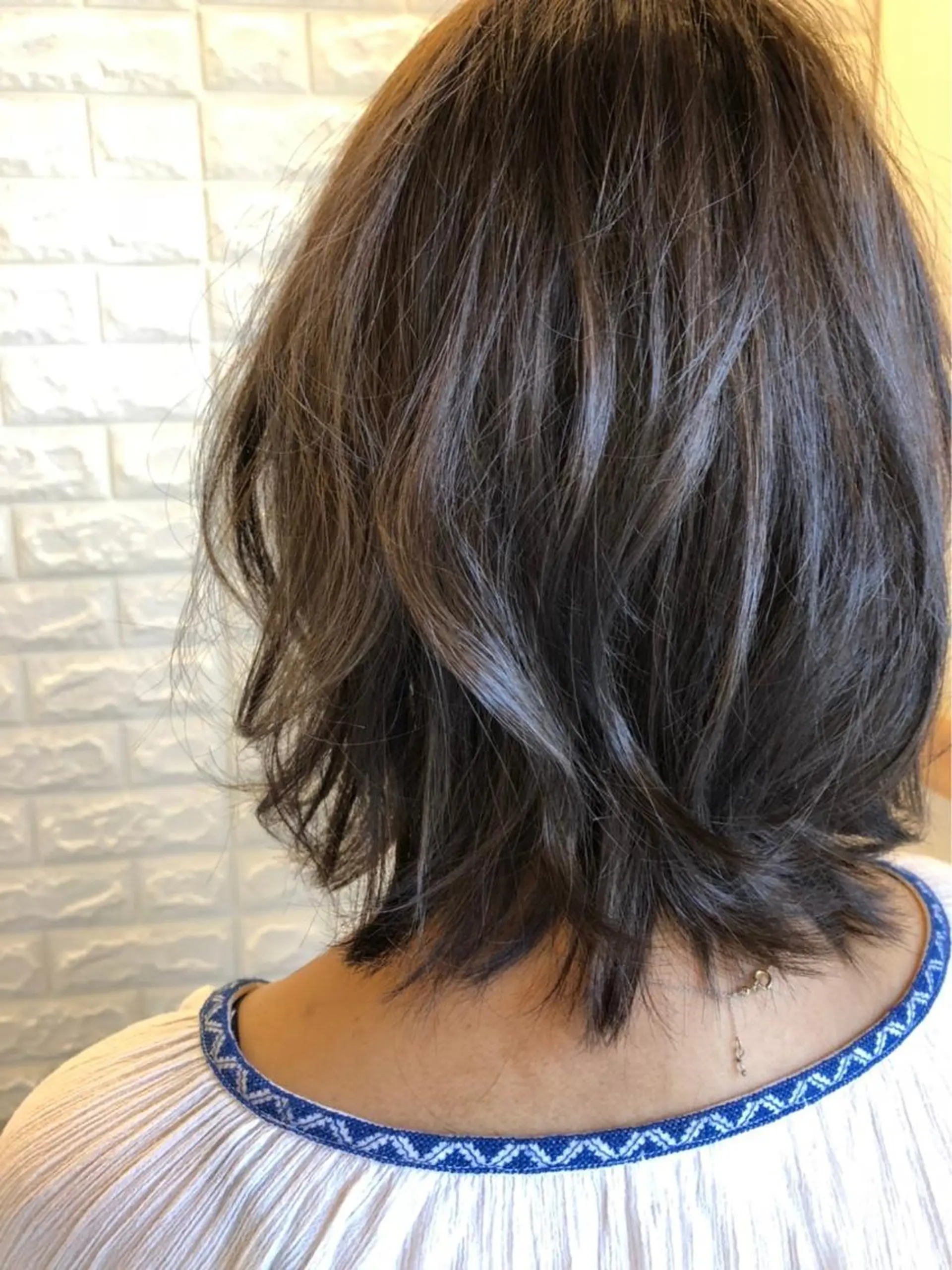 ミディアム ぐらんぐりーん 藤中のヘアスタイル