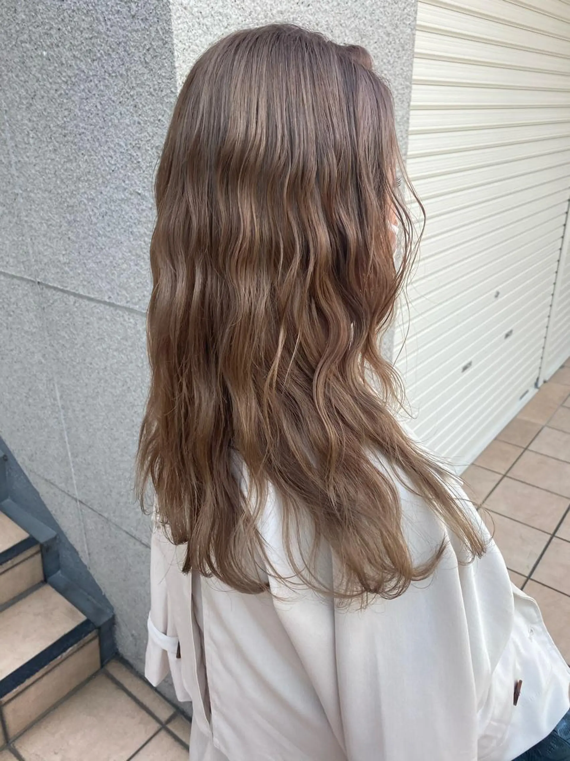 セミロング カラー 美髪特化✨ 伊織✨縮毛矯正✨のヘアスタイル