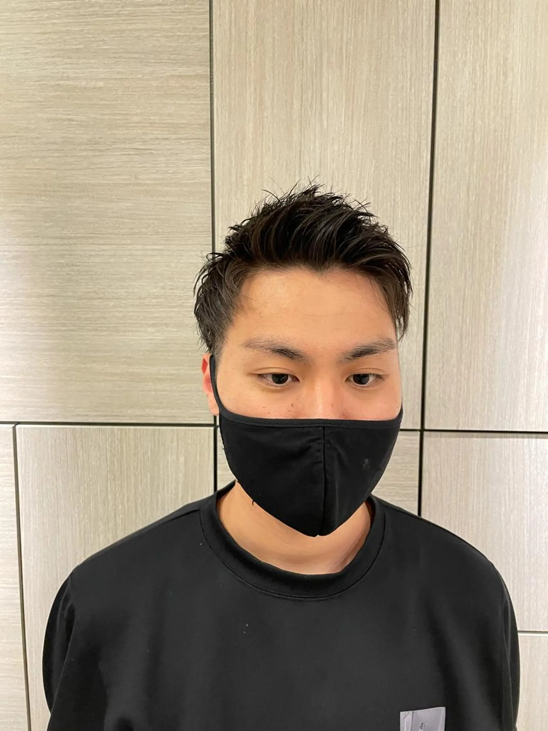 ショート メンズ カット指名No1漆原 聡のヘアスタイル