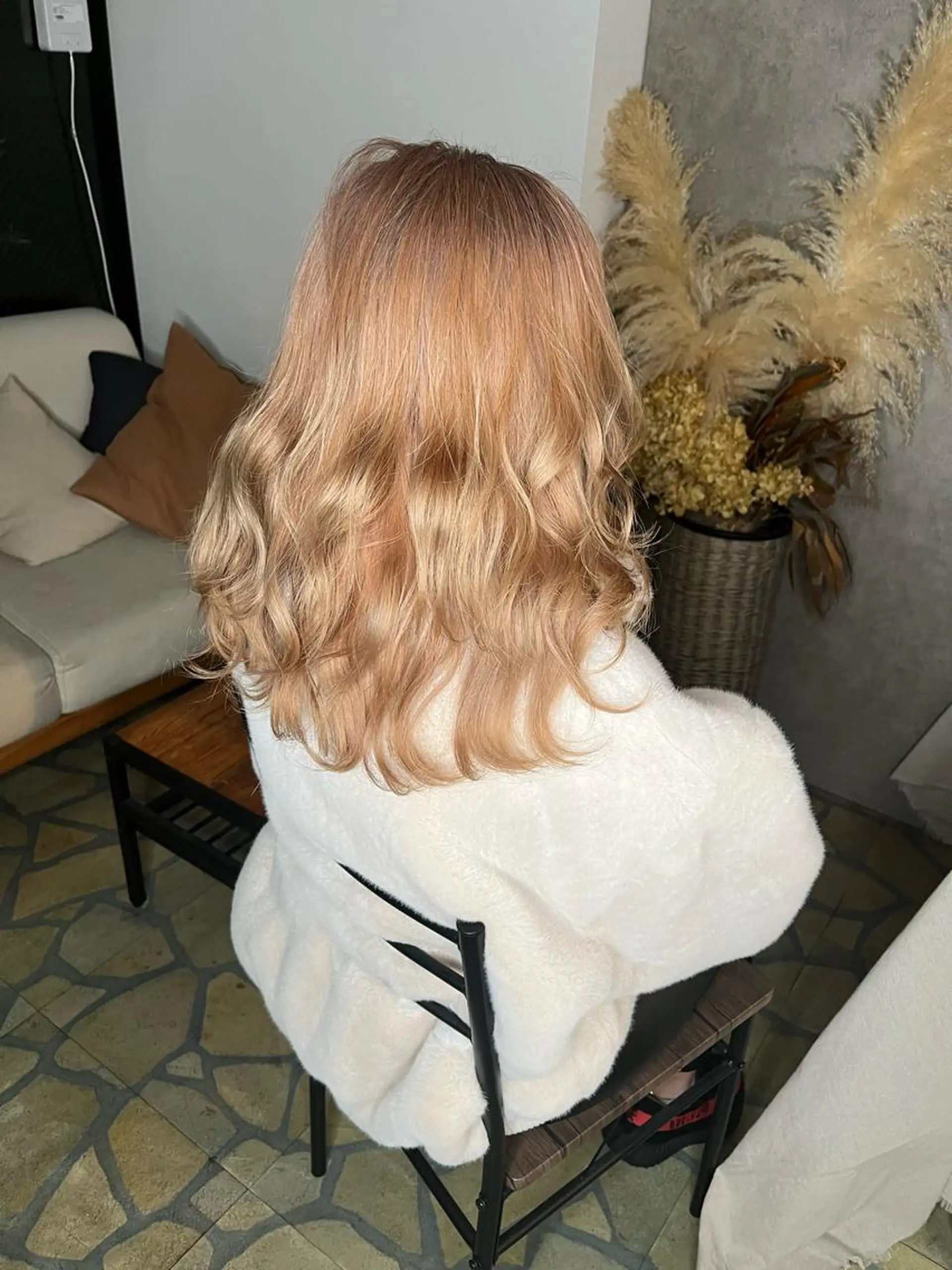 セミロング ヘアカラー トリートメント エクステ・髪質改善・ ブリーチ・吉田大介のヘアスタイル