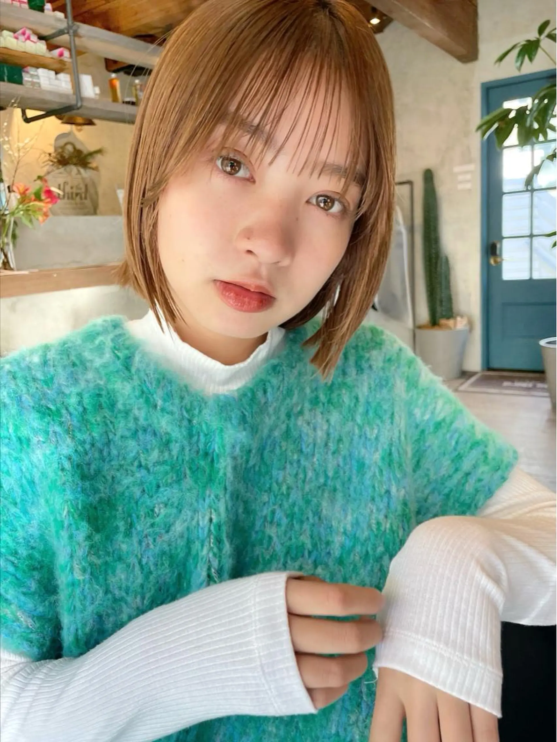 ショート カラー 結べるレイヤーボブ くびれLady表参道のヘアスタイル