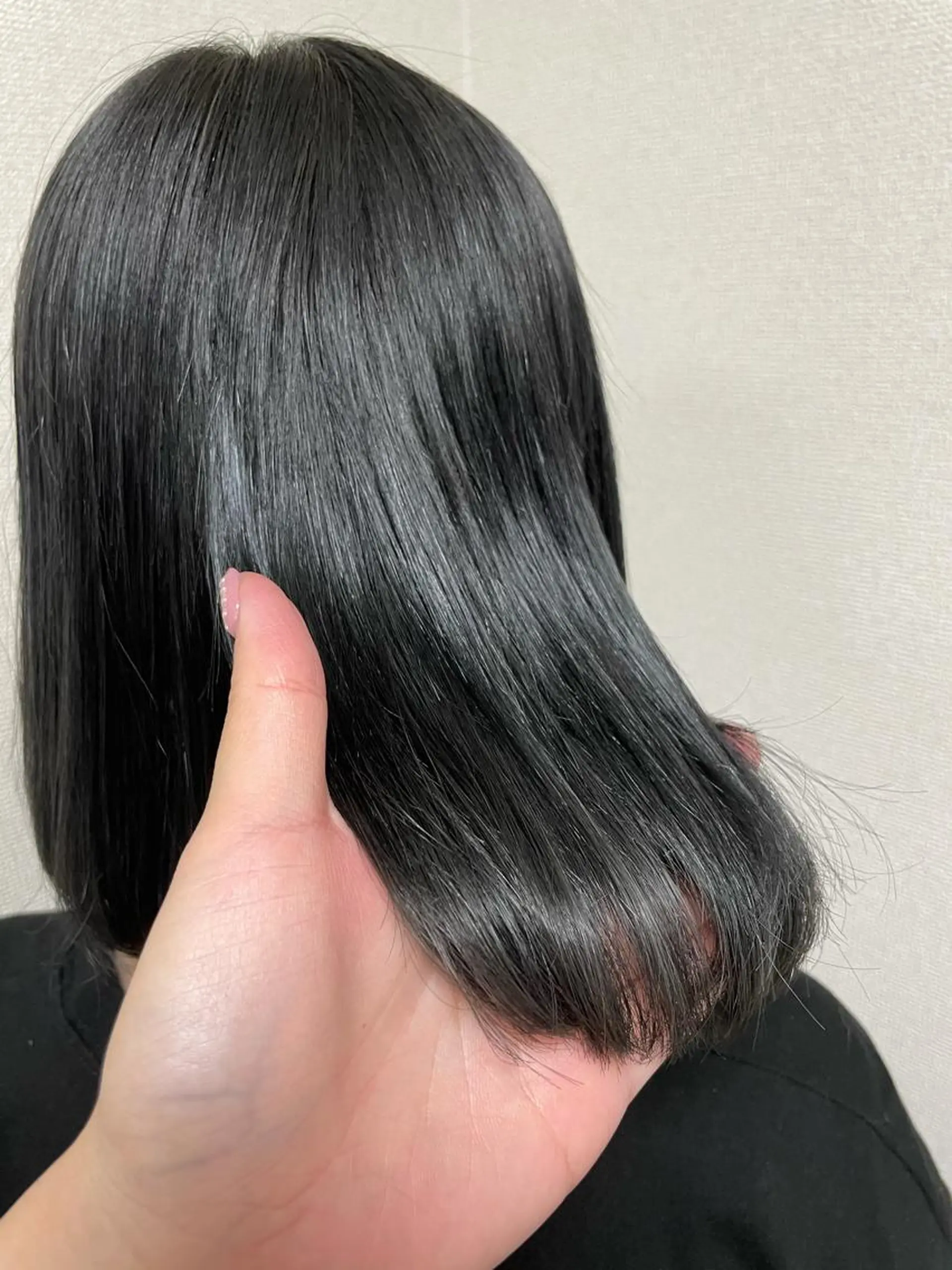 ミディアム 髪質改善お任せ ください♪ひとみのヘアスタイル