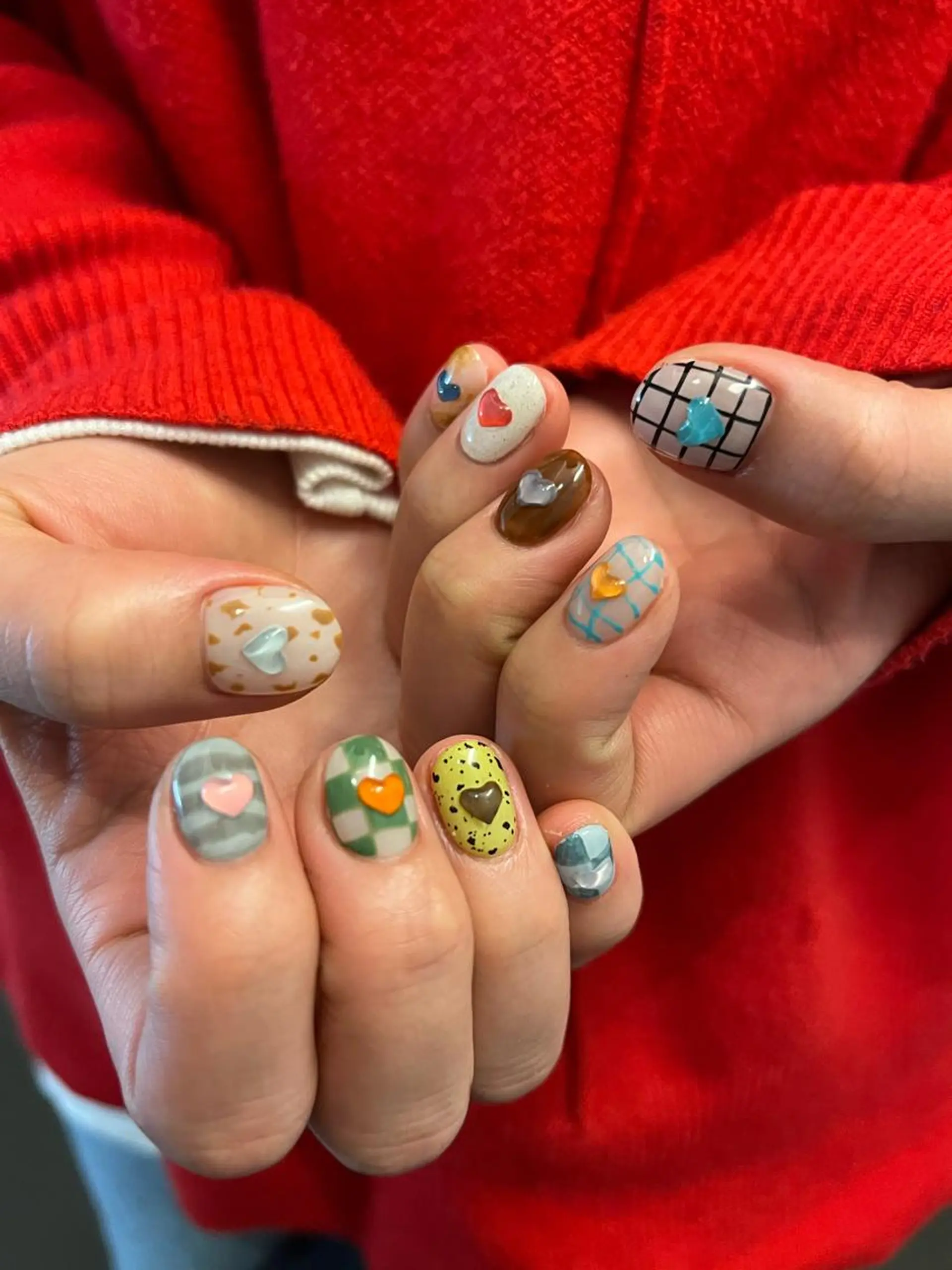 ネイル 持ち込み ハンドネイル ［BOSS］ RINNOのネイルデザイン