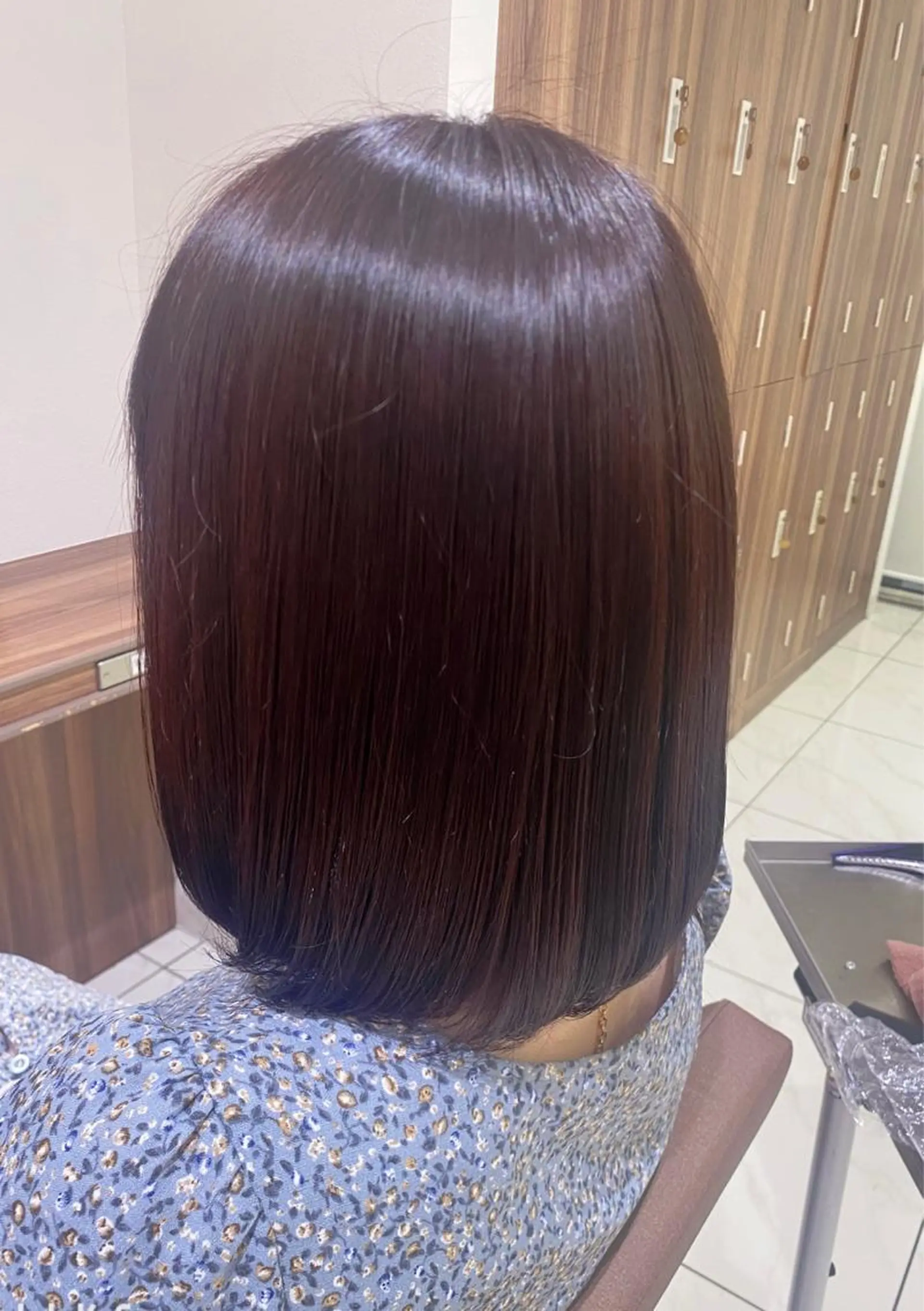 ミディアム カラー レッドカラー 長田 有加のヘアスタイル