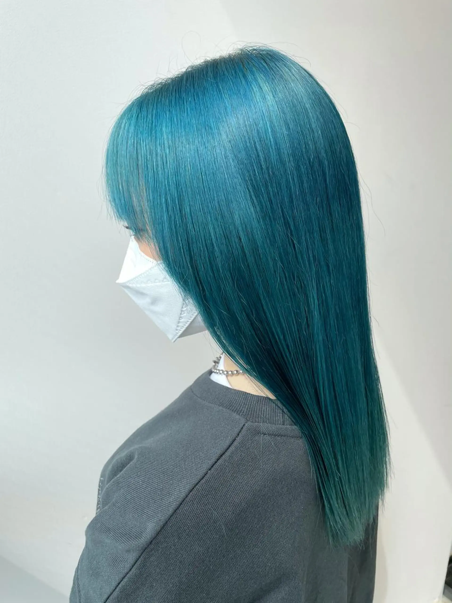 ロング カラー ハイトーン×レイヤー ／遠藤将太のヘアスタイル