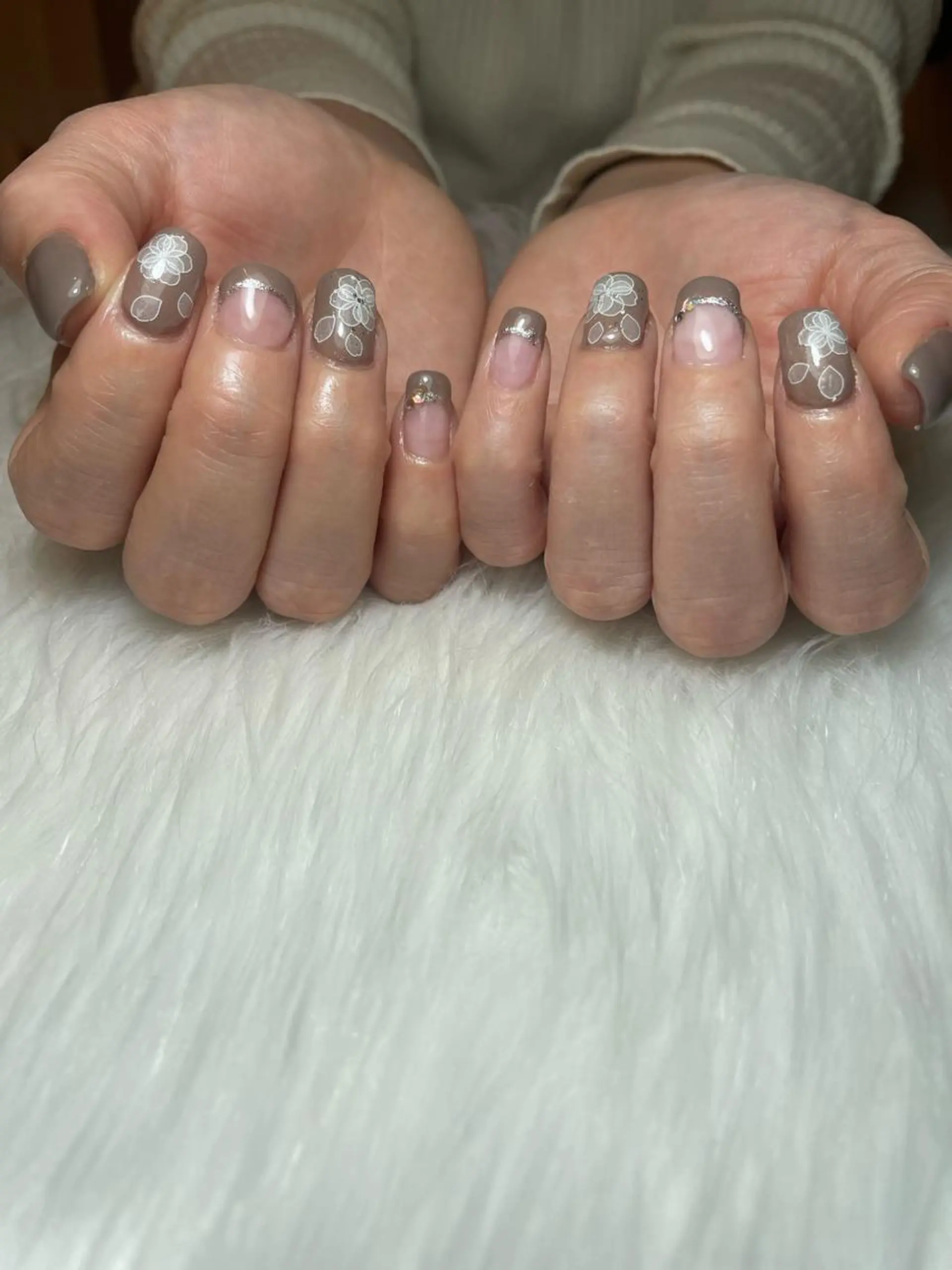 ネイル 大袋駅東口徒歩2分 alivioのネイルデザイン