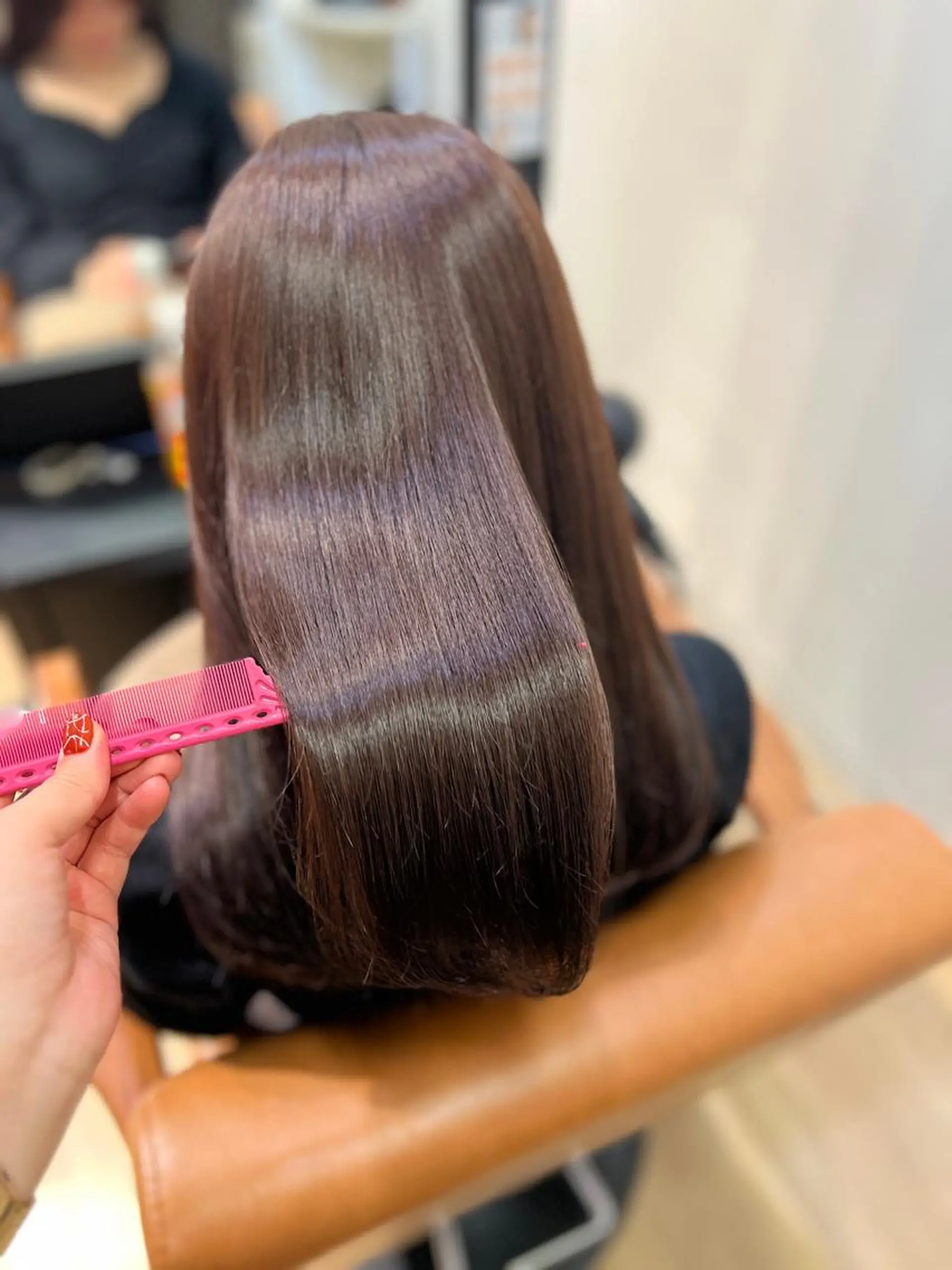 ロング カラー トリートメント miku 三ノ輪のヘアスタイル