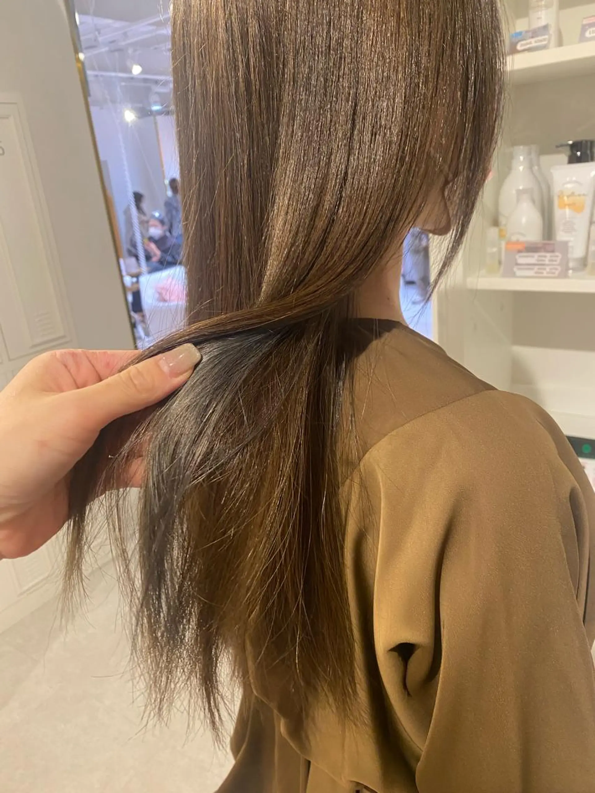 ロング カット ヘアカラー 梛木 唯のヘアスタイル