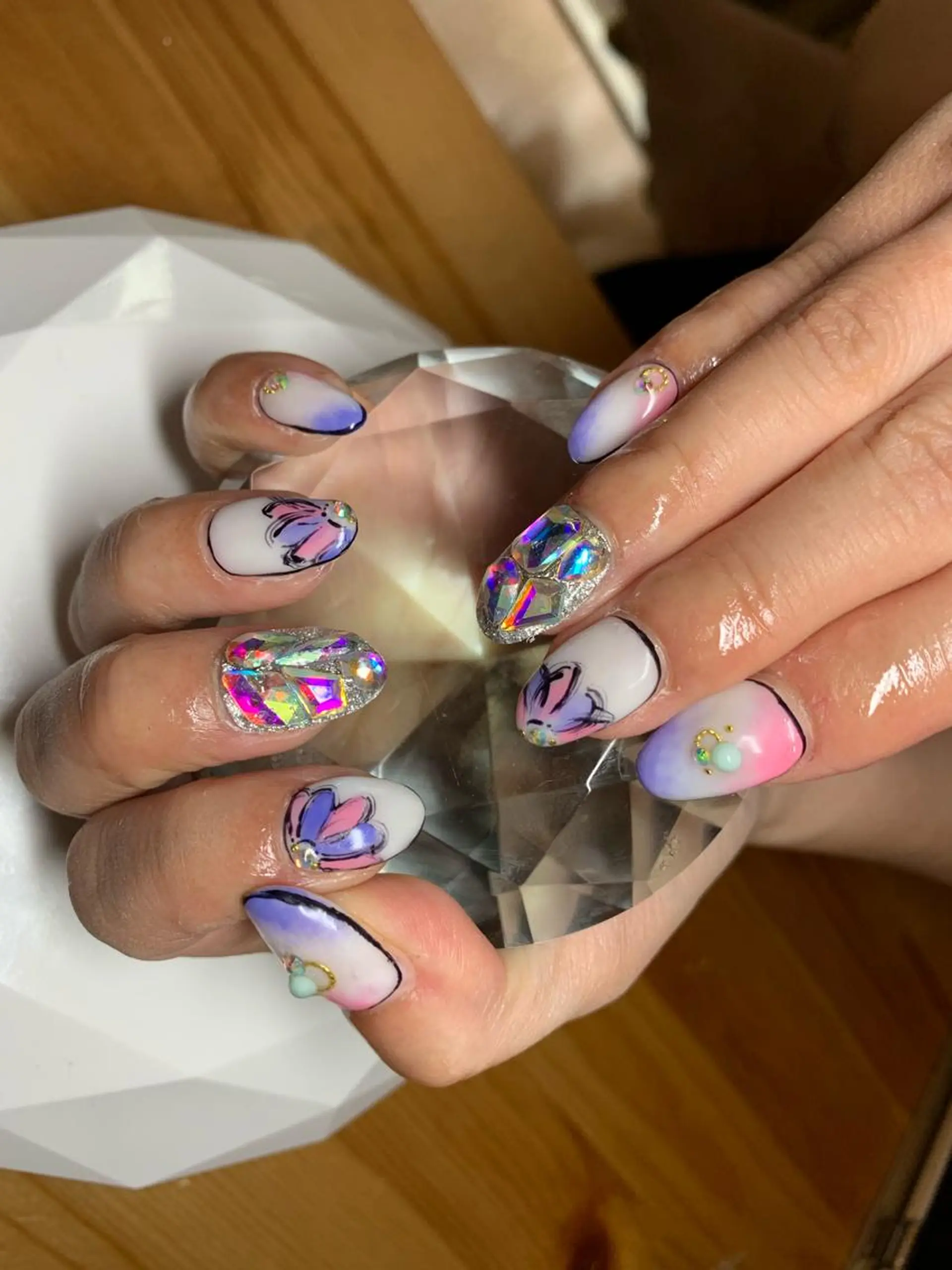 ネイル LAVISH nail salonのネイルデザイン