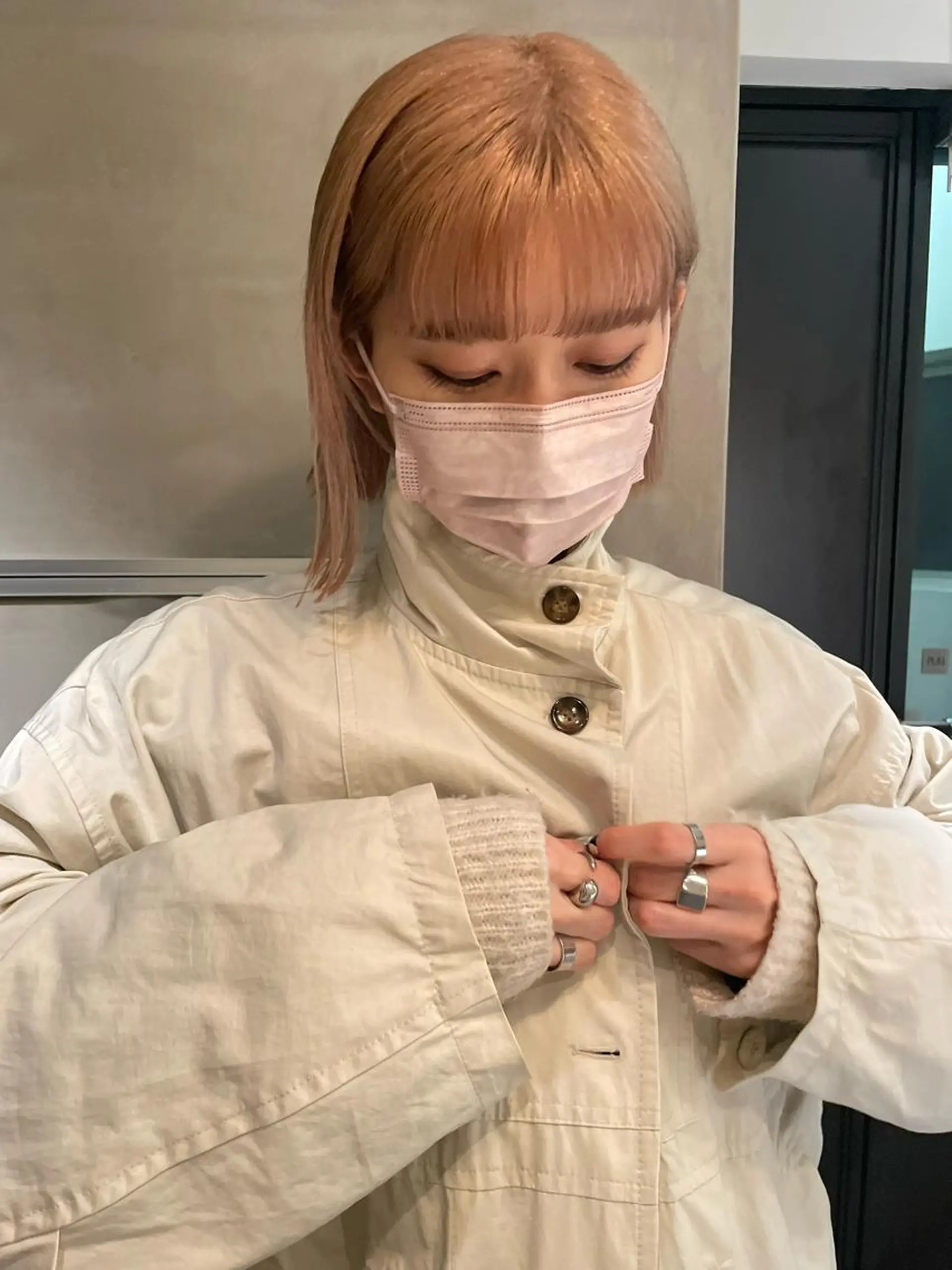 ミディアム カラー 大人girly🛋️ 🤍yukakoのヘアスタイル