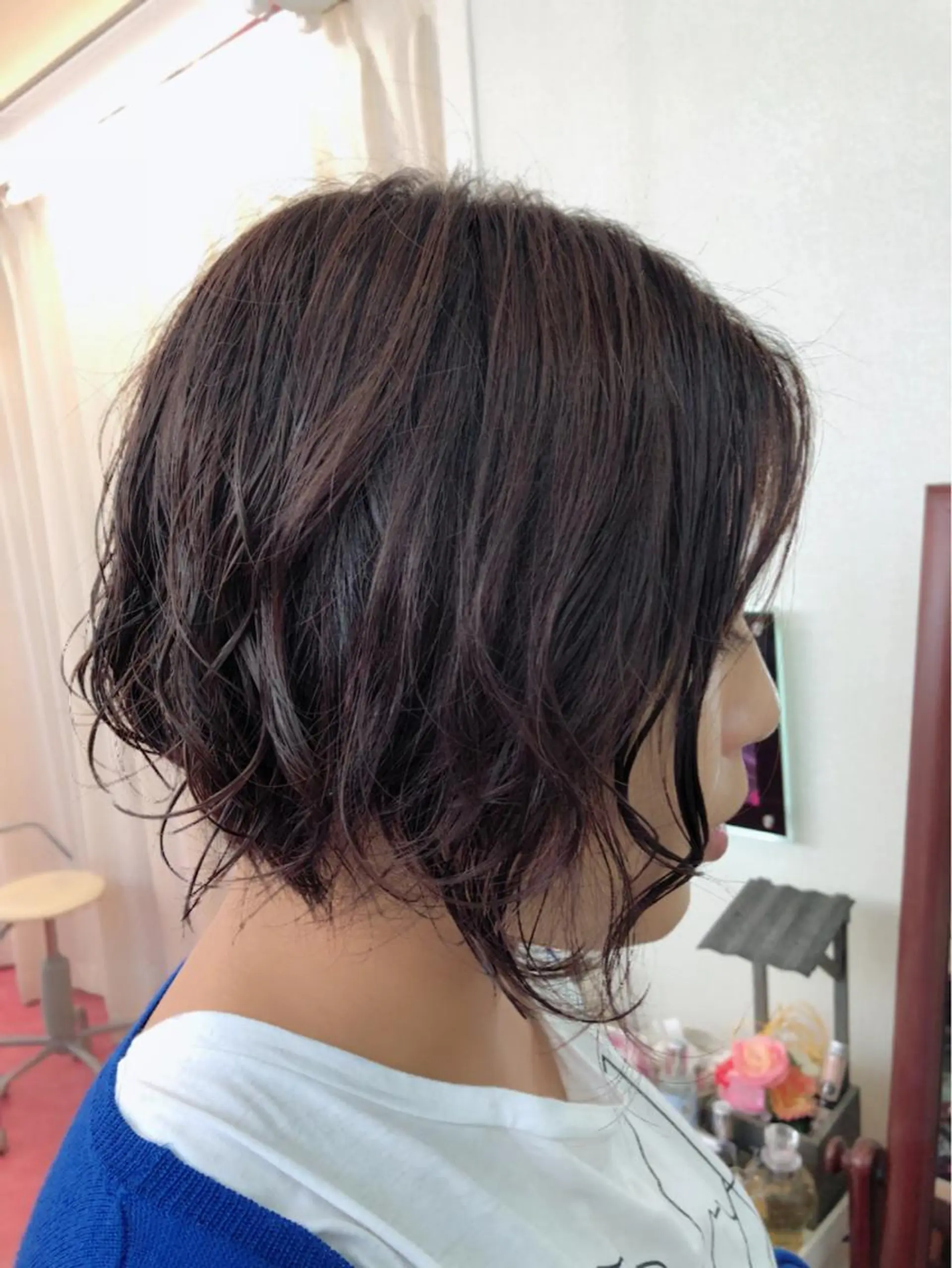 ショート 前下がりボブ ボブ ティアラbyギャロ ティアラbyギャロのヘアスタイル