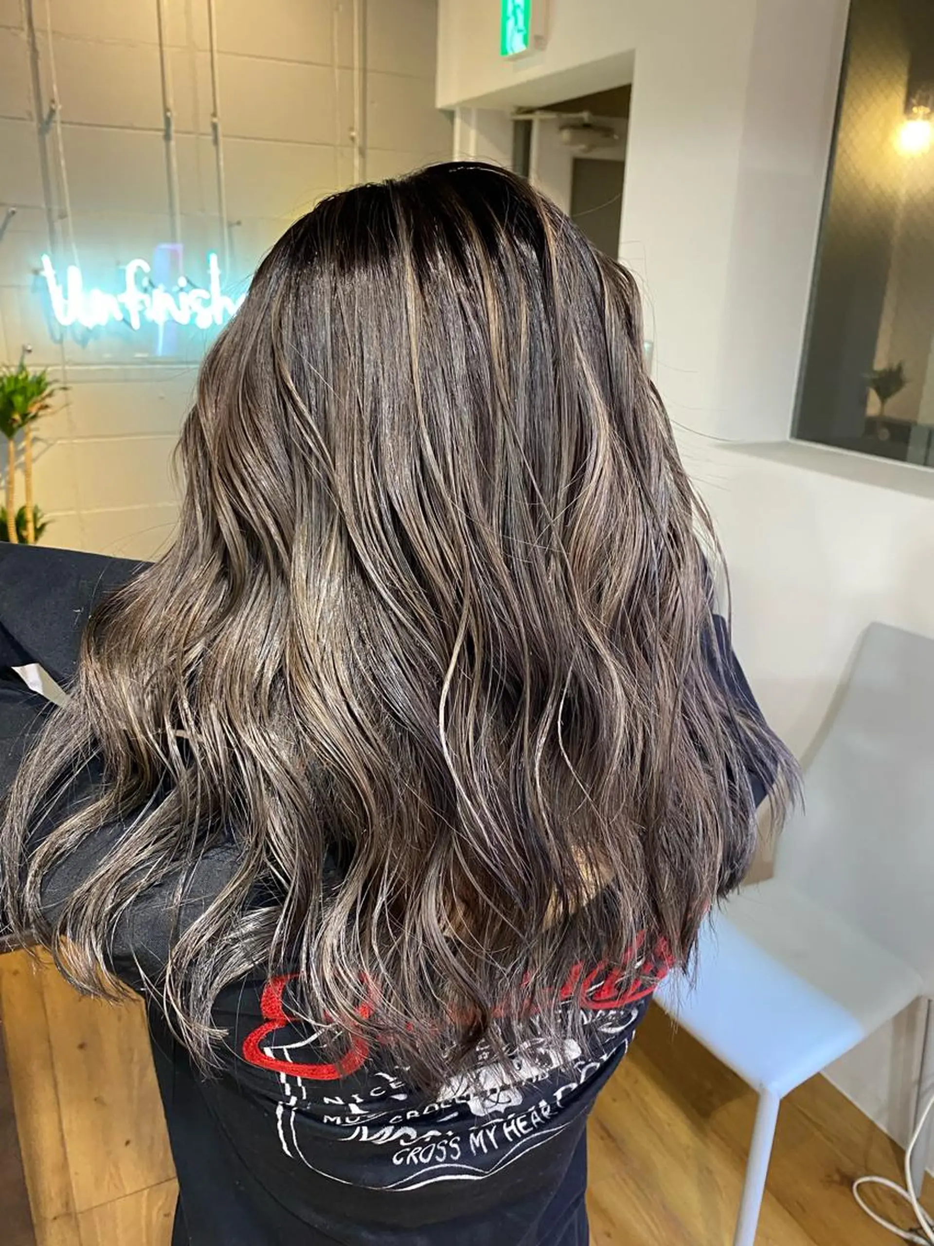 セミロング カラー ヘアアレンジ ハイライトカラー ハイライト 久米 治仁のヘアスタイル