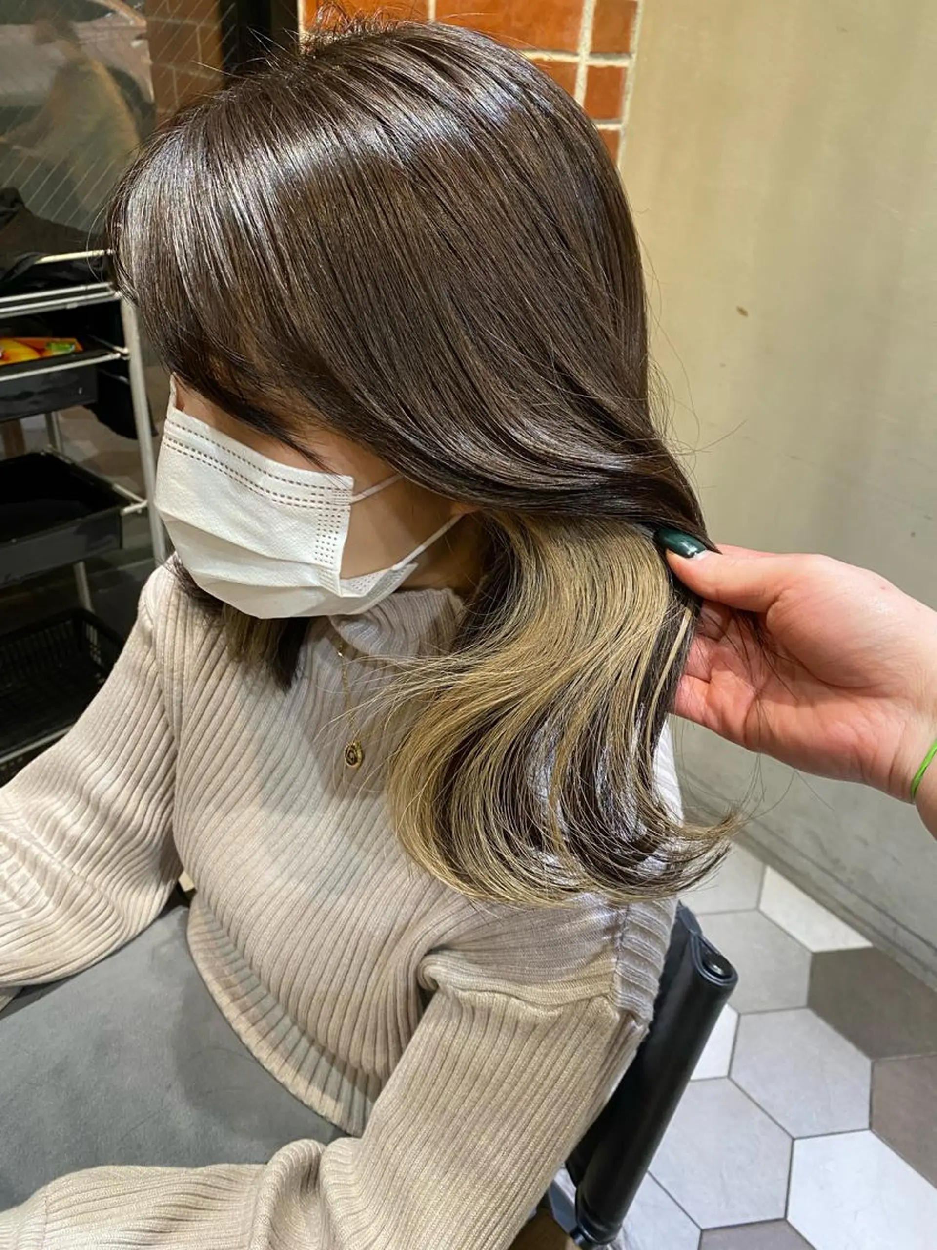 ミディアム 髪質改善韓国レイヤー SHIORI🦋のヘアスタイル