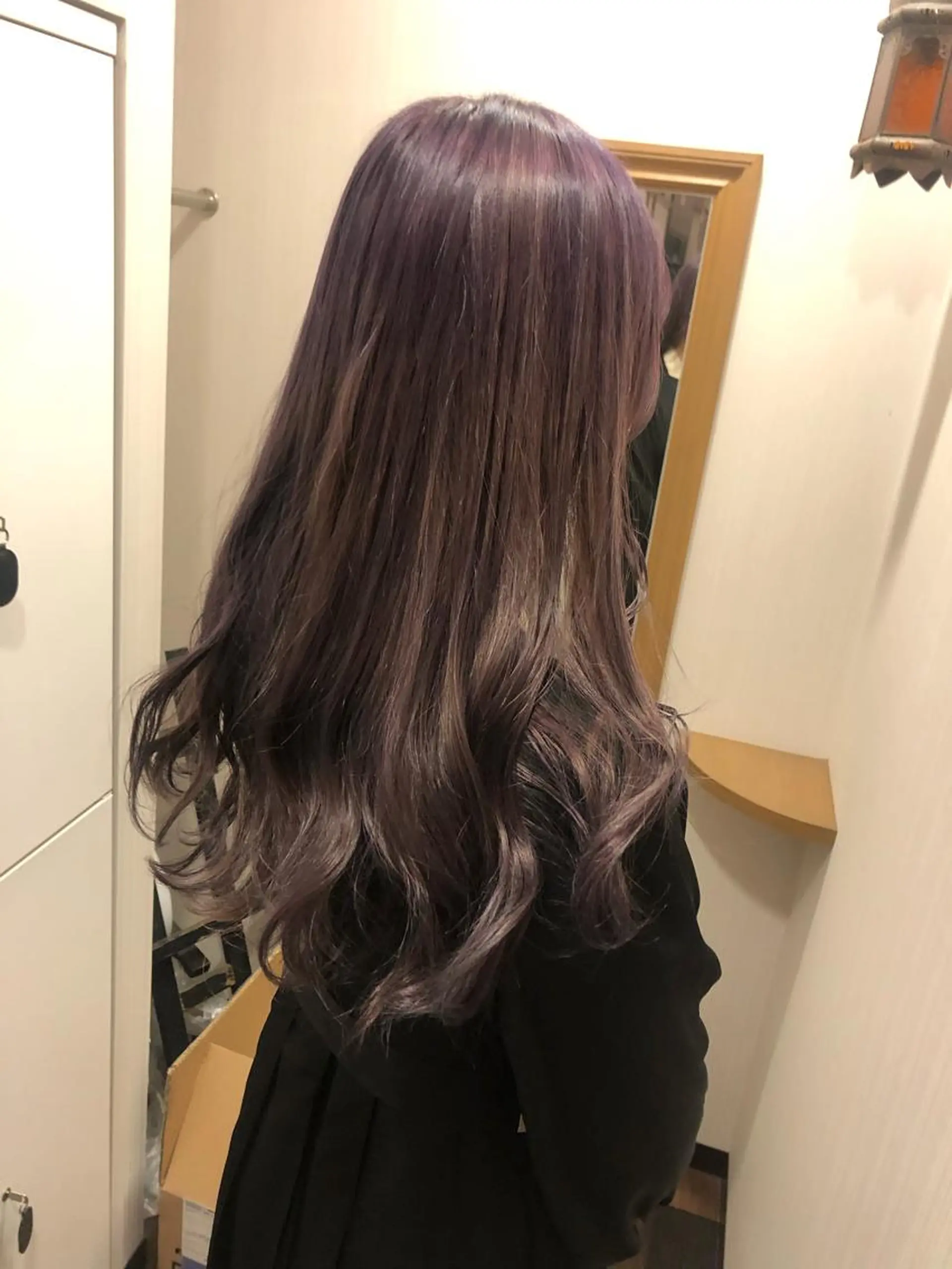 ロング カラー ベージュカラー ラベンダーカラー ラベンダーベージュ ヘアカラー トリートメント 新井 友菜のヘアスタイル