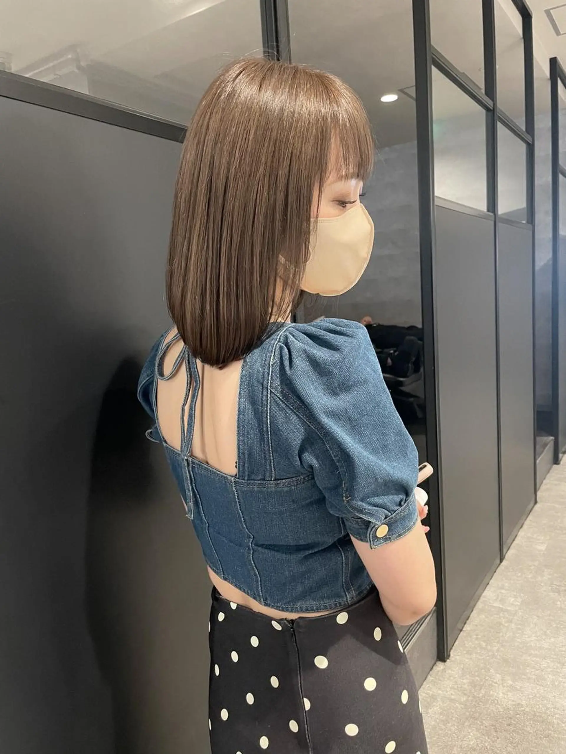 ミディアム 似合わせカット カット ヘアカラー トリートメント ＿WHITE鳳店 アンダーバーホワイトのヘアスタイル