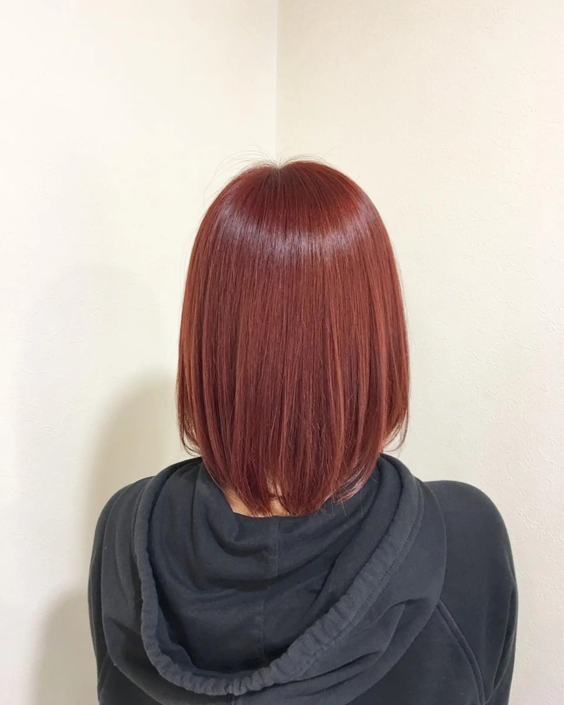 ミディアム ヤマグチ ヒカルのヘアスタイル