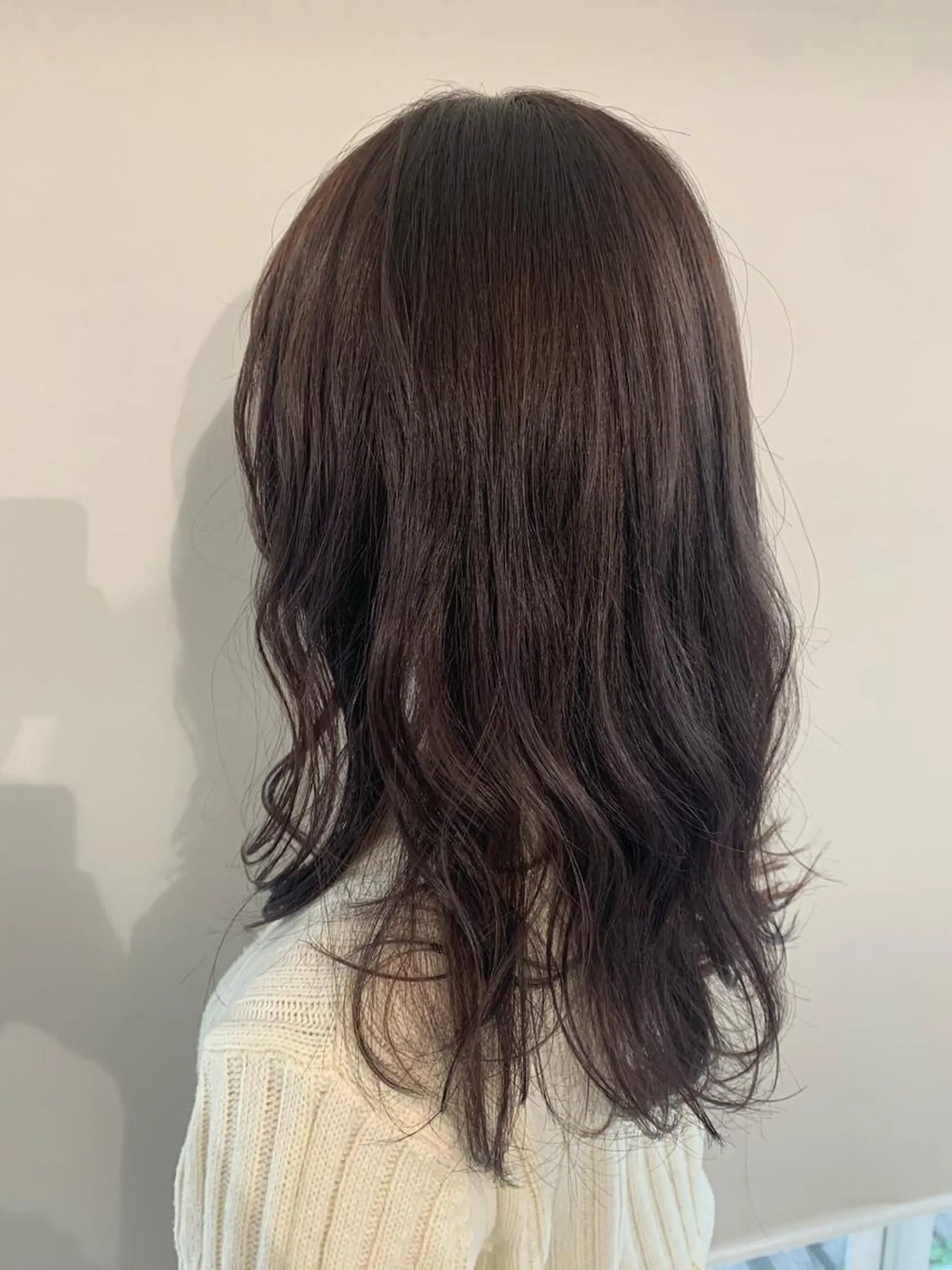 ミディアム カラー パーマ ヘアアレンジ パープルカラー 加藤 綾華のヘアスタイル