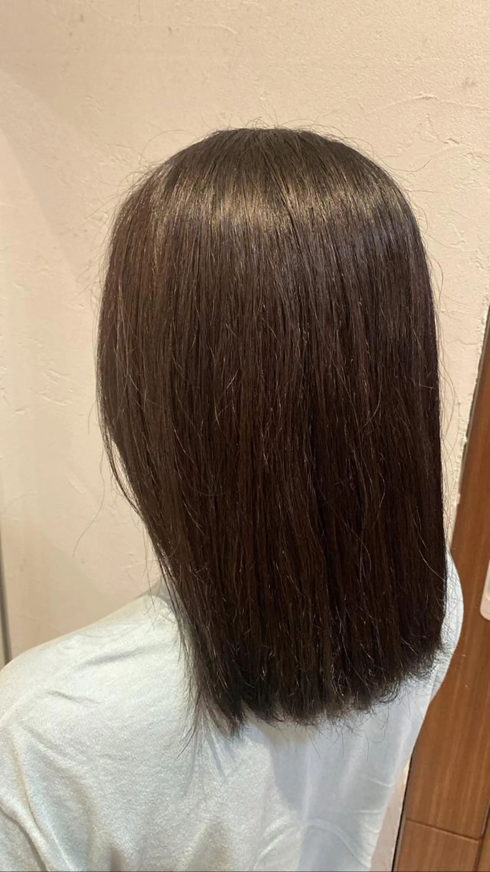 ミディアム 丸山 心 / 艶カラーのヘアスタイル