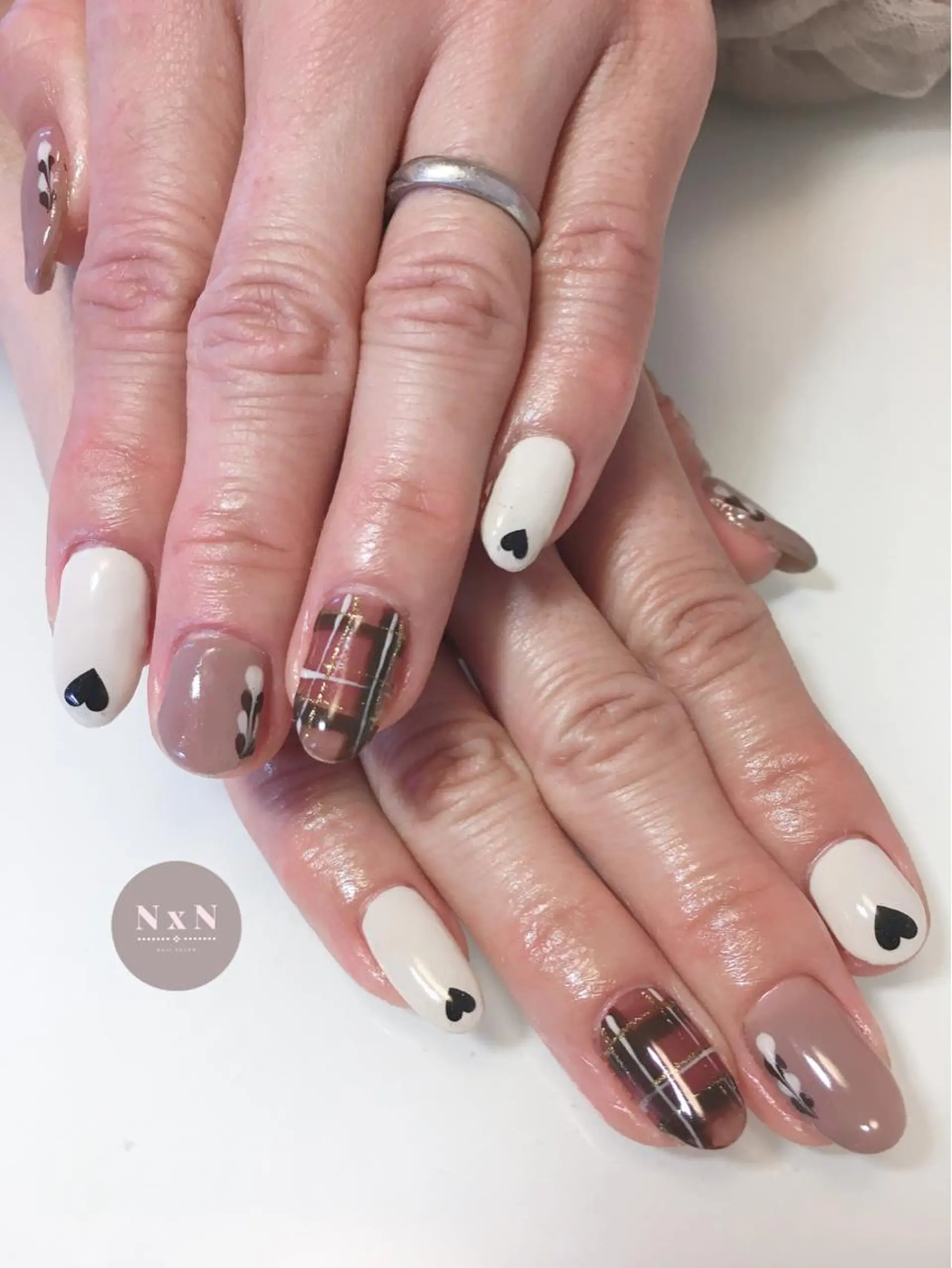 ネイル ジェルネイル ぷっくりネイル バレンタイン nail salon N×Nのネイルデザイン