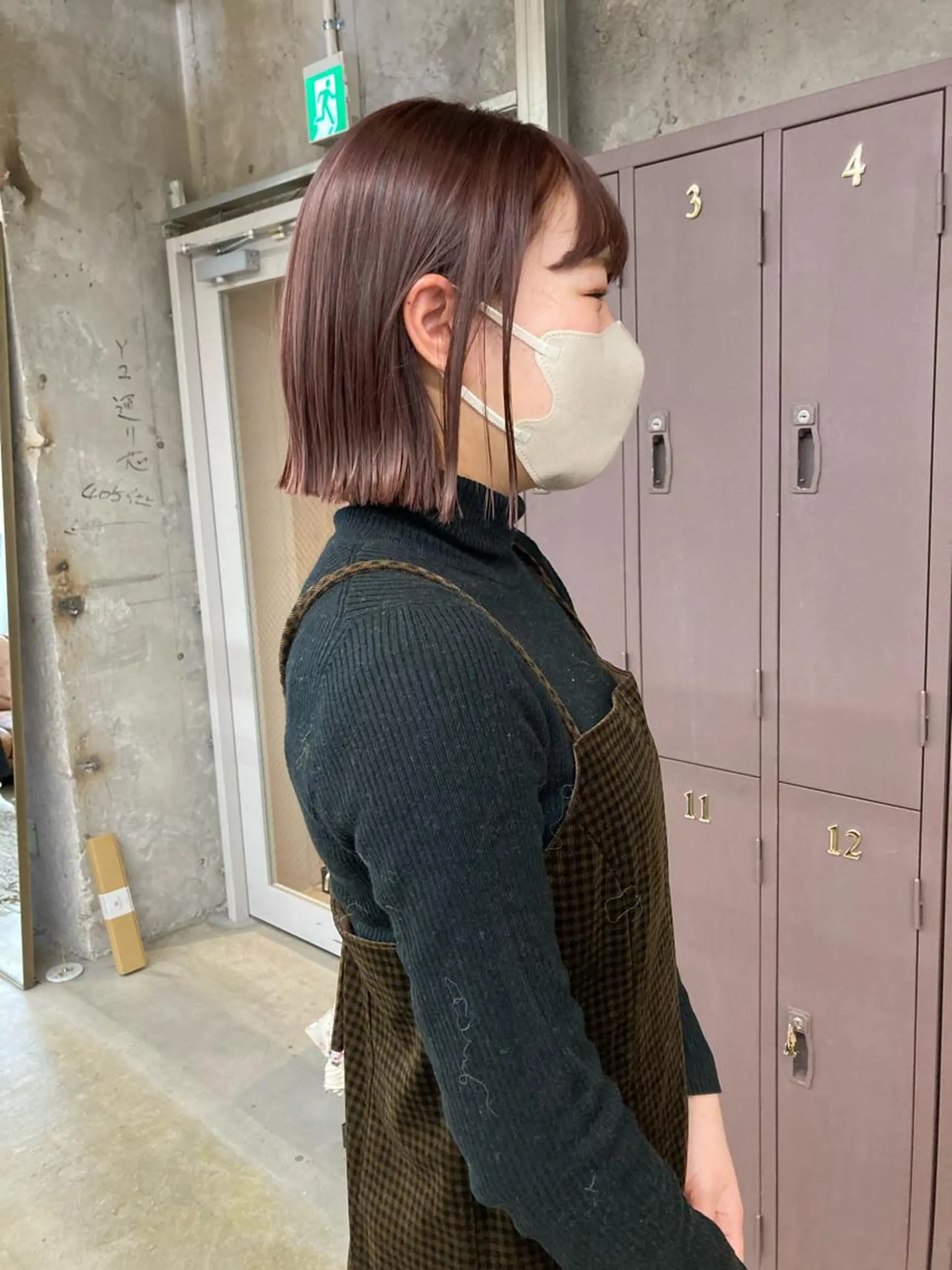 ミディアム カラー ベージュカラー ピンクカラー ピンクベージュ 小木曽智美 /ボブ/ショートのヘアスタイル