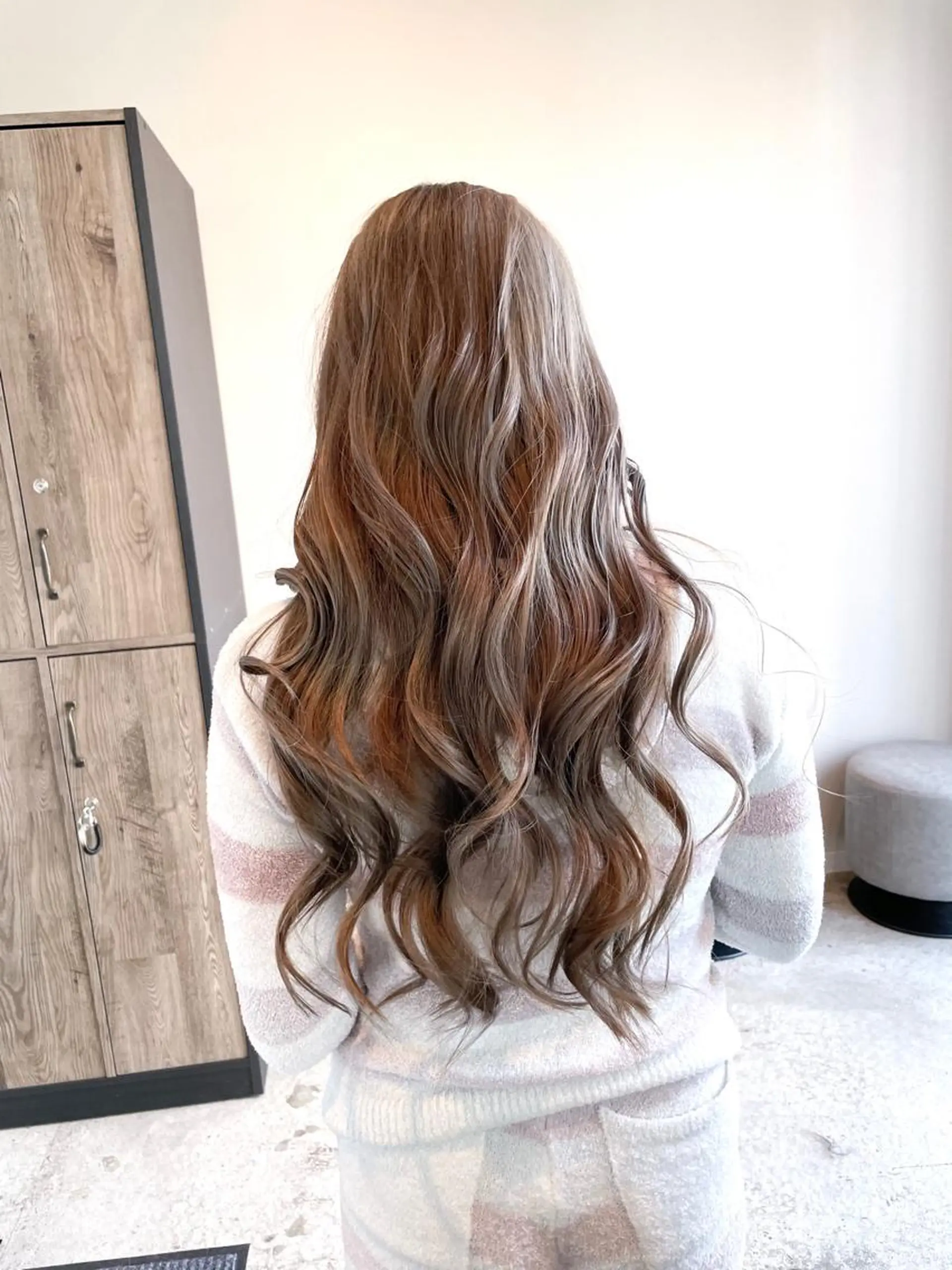 ロング カラー ヘアカラー トリートメント ✨髪質改善/ハイトー ン/艶髪高山のヘアスタイル