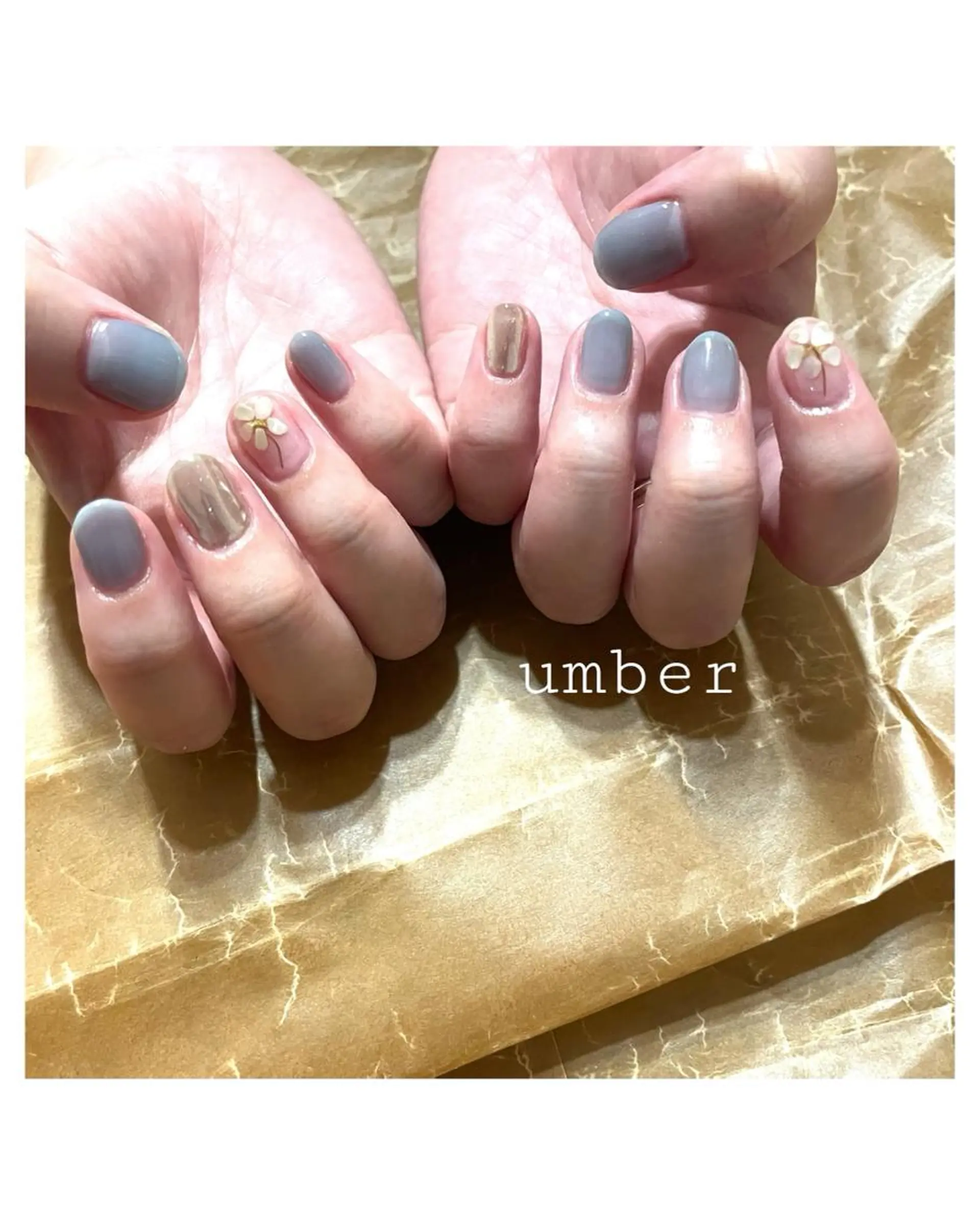 ネイル ブルー クリアネイル フラッシュネイル フットネイル フレンチネイル ハンドネイル umber 三茶1分のネイルデザイン