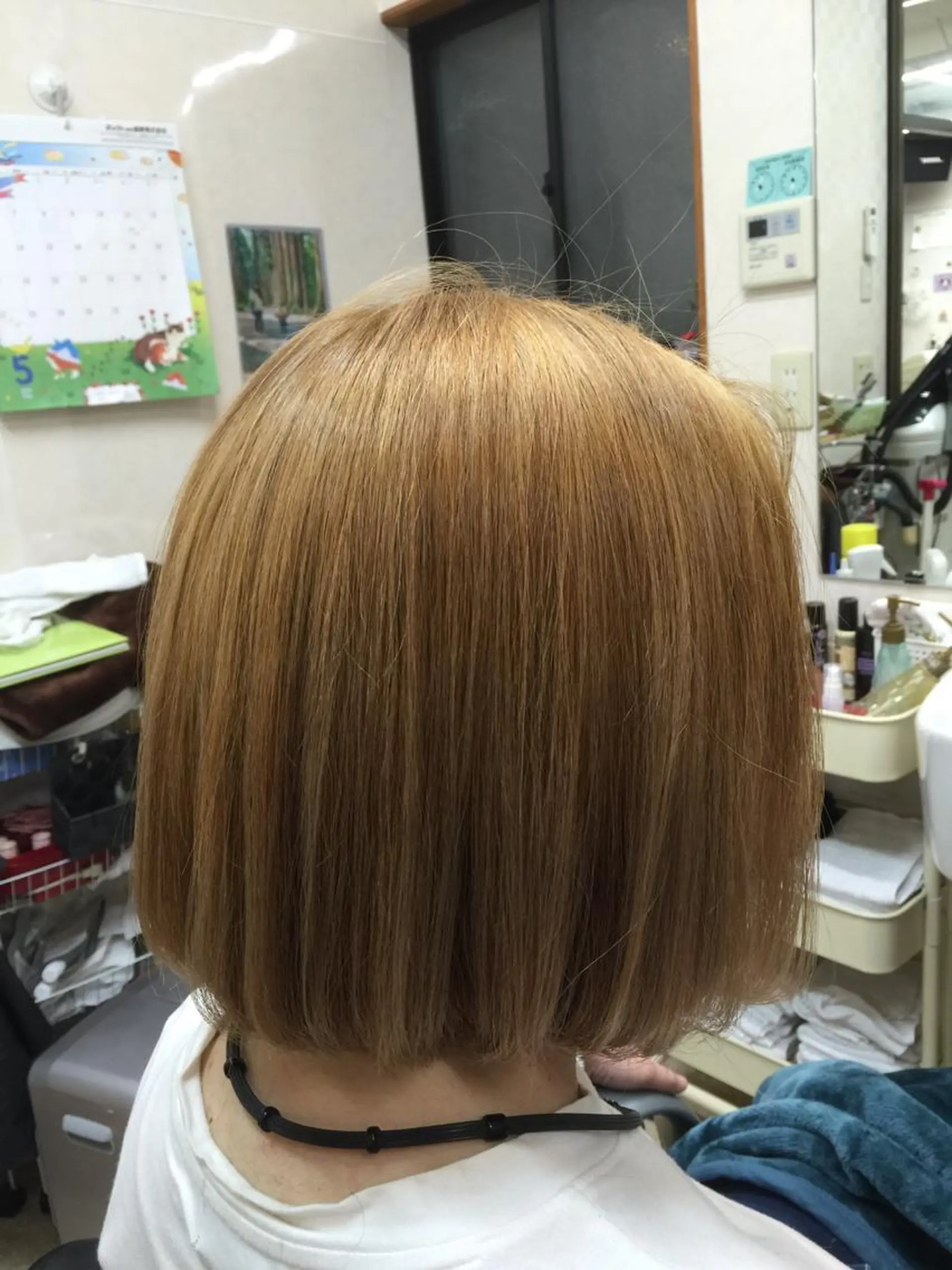 ショート ボブ 石塚 浩のヘアスタイル